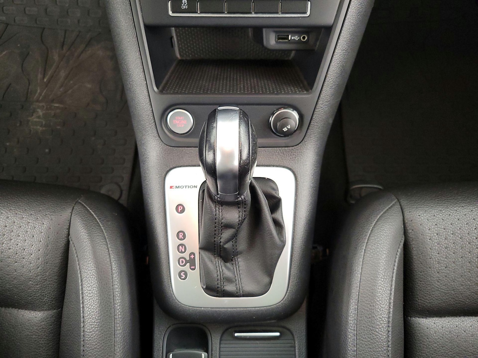 2017 Volkswagen Tiguan Wolfsburg Edition - Photo 18
