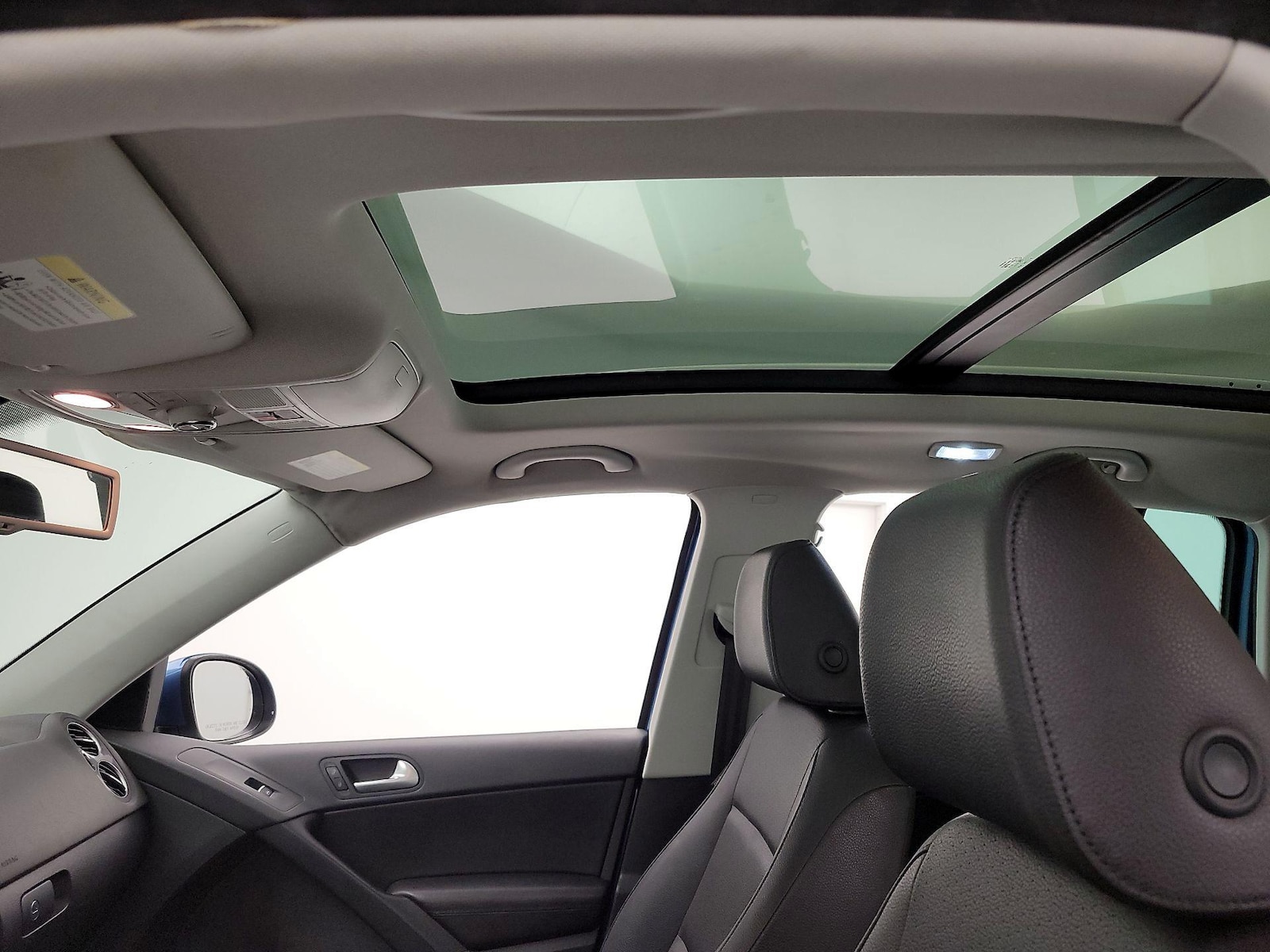 2017 Volkswagen Tiguan Wolfsburg Edition - Photo 20