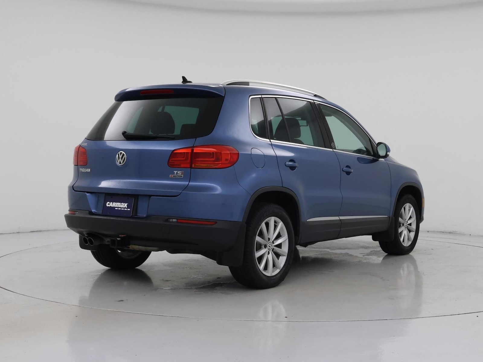 2017 Volkswagen Tiguan Wolfsburg Edition - Photo 9