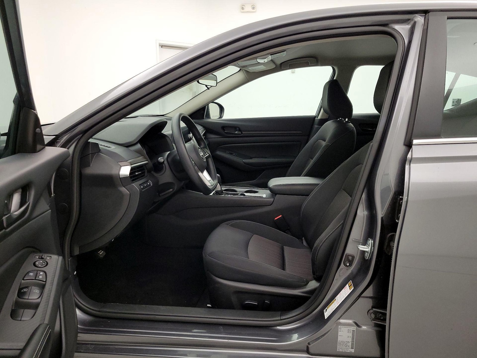 2026 Nissan Altima SV - Photo 12