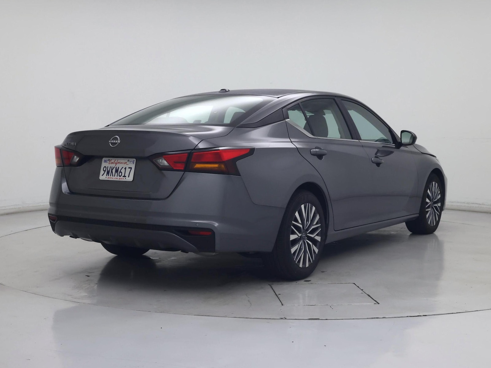 2026 Nissan Altima SV - Photo 9