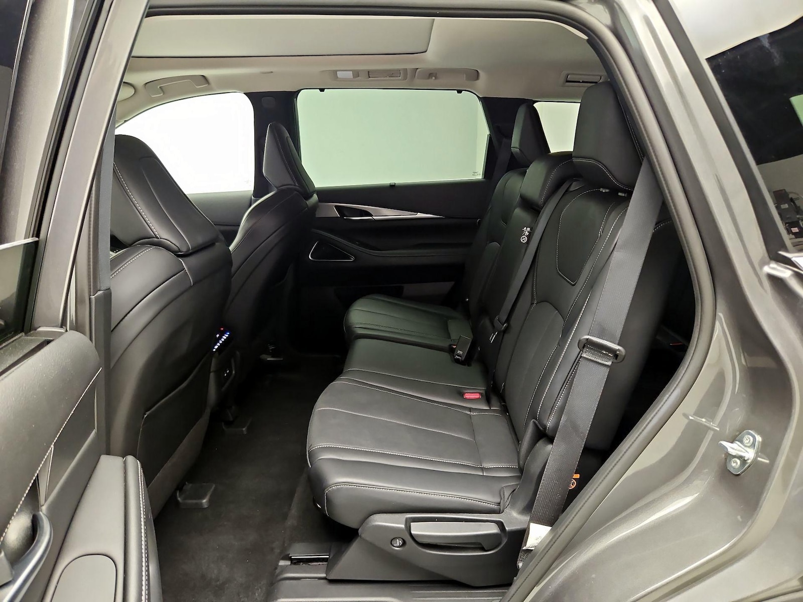 2026 INFINITI QX60 LUXE - Photo 18