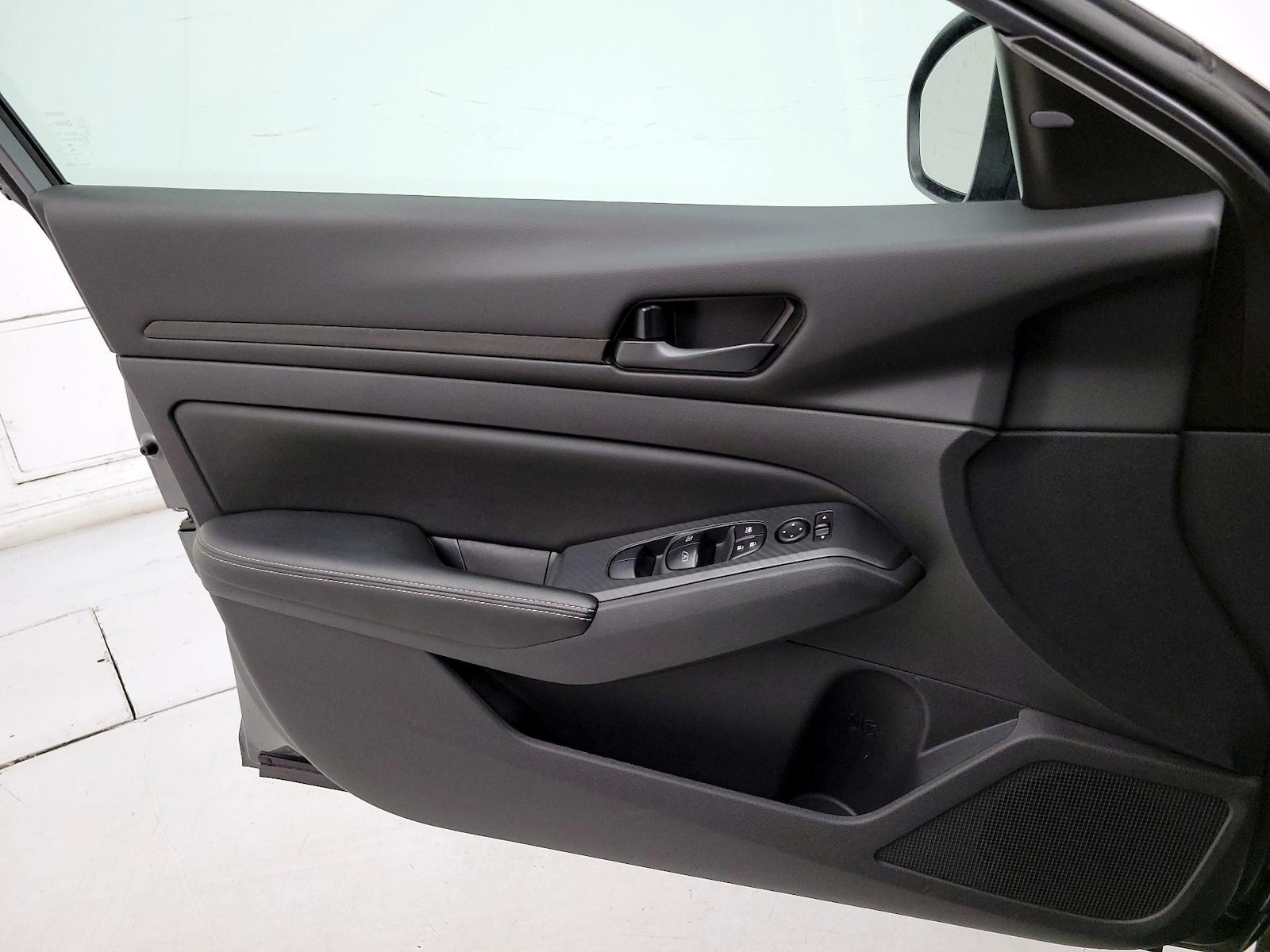 2026 Nissan Altima SV - Photo 13