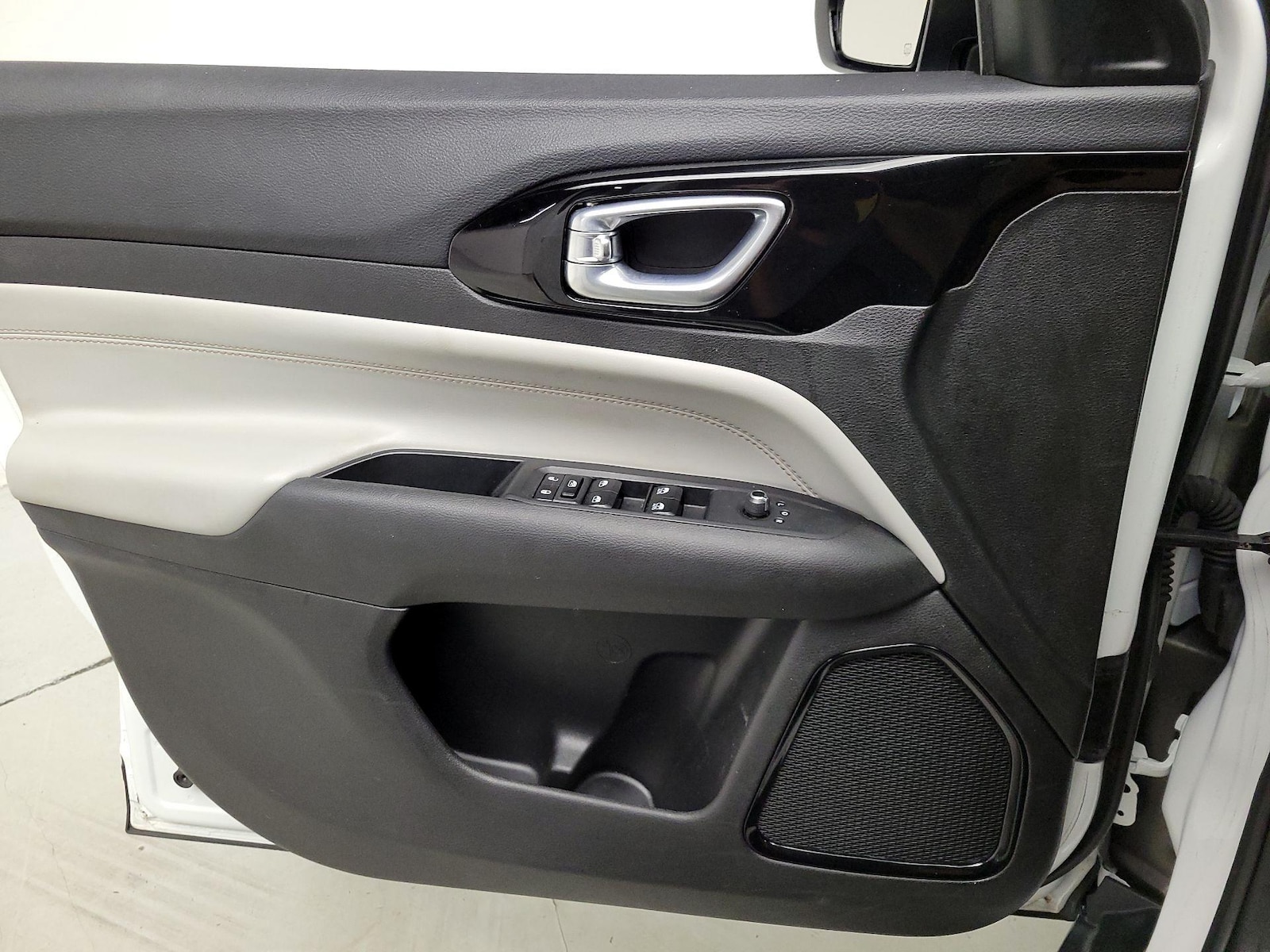 2025 Jeep Compass Limited - Photo 13