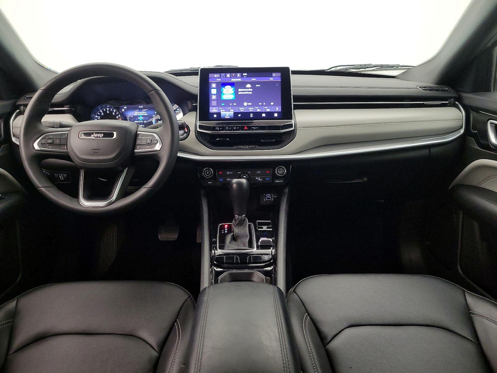 2025 Jeep Compass Limited - Photo 10