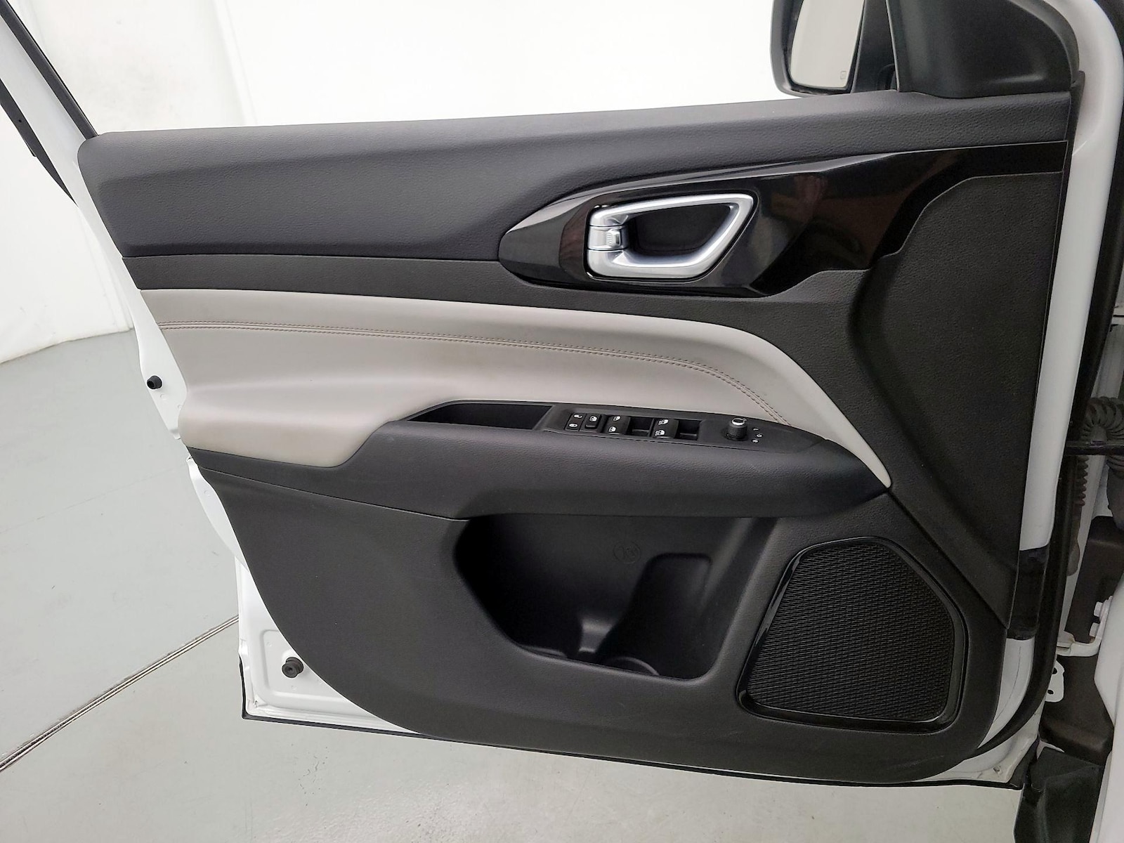 2025 Jeep Compass Limited - Photo 13