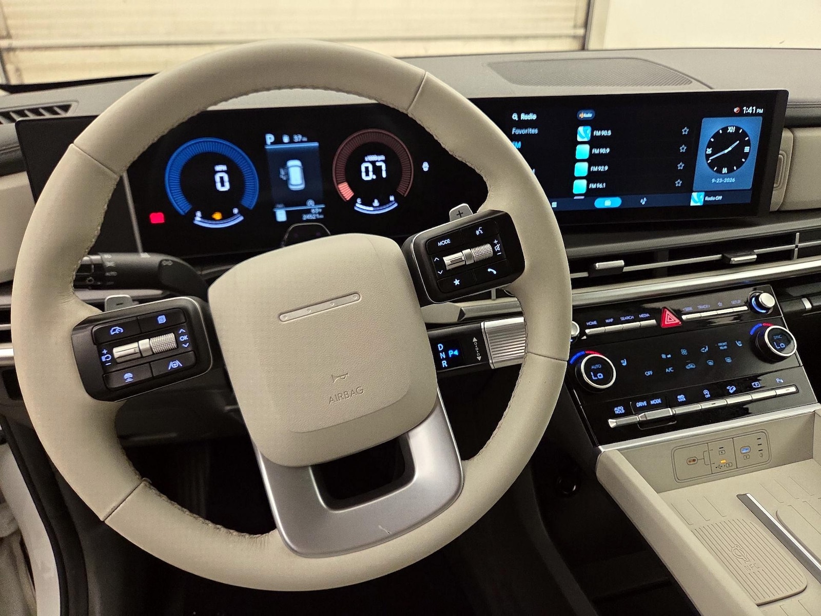 2026 Hyundai Santa Fe SEL - Photo 11