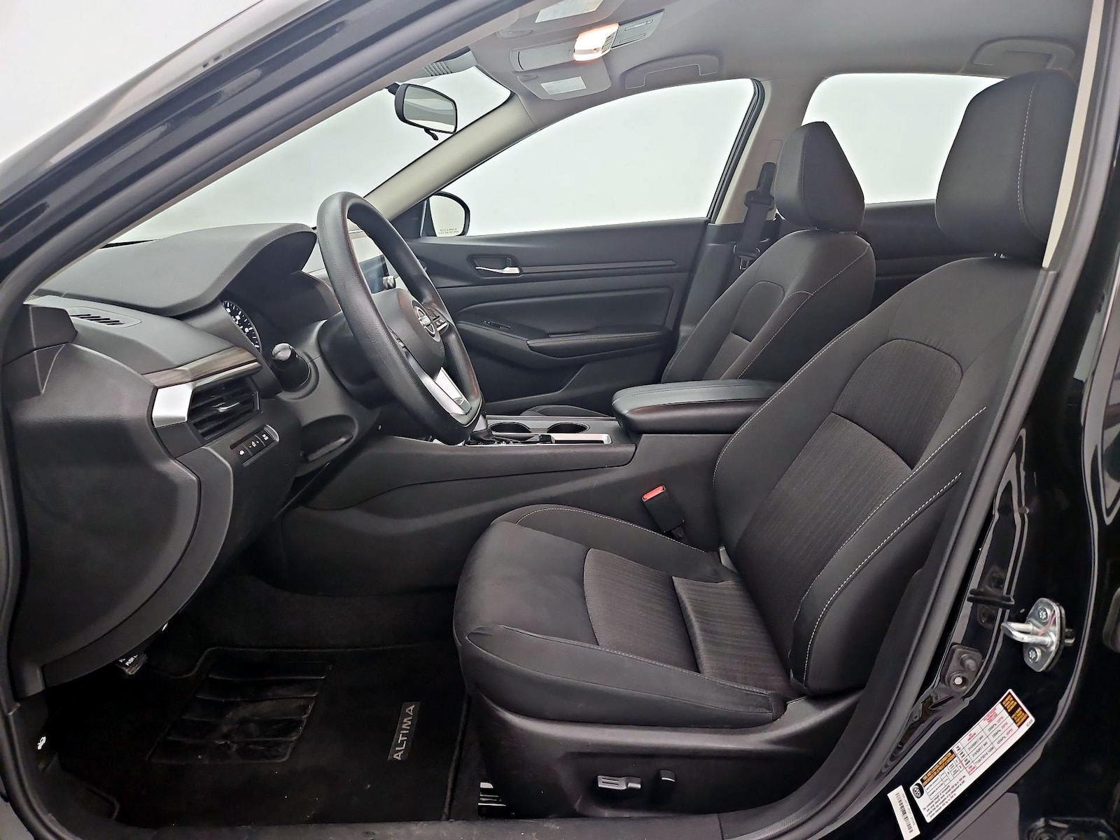 Power Seat(s) & Side Airbags