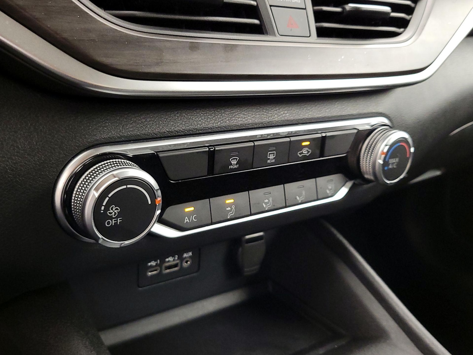 2026 Nissan Altima SV - Photo 17
