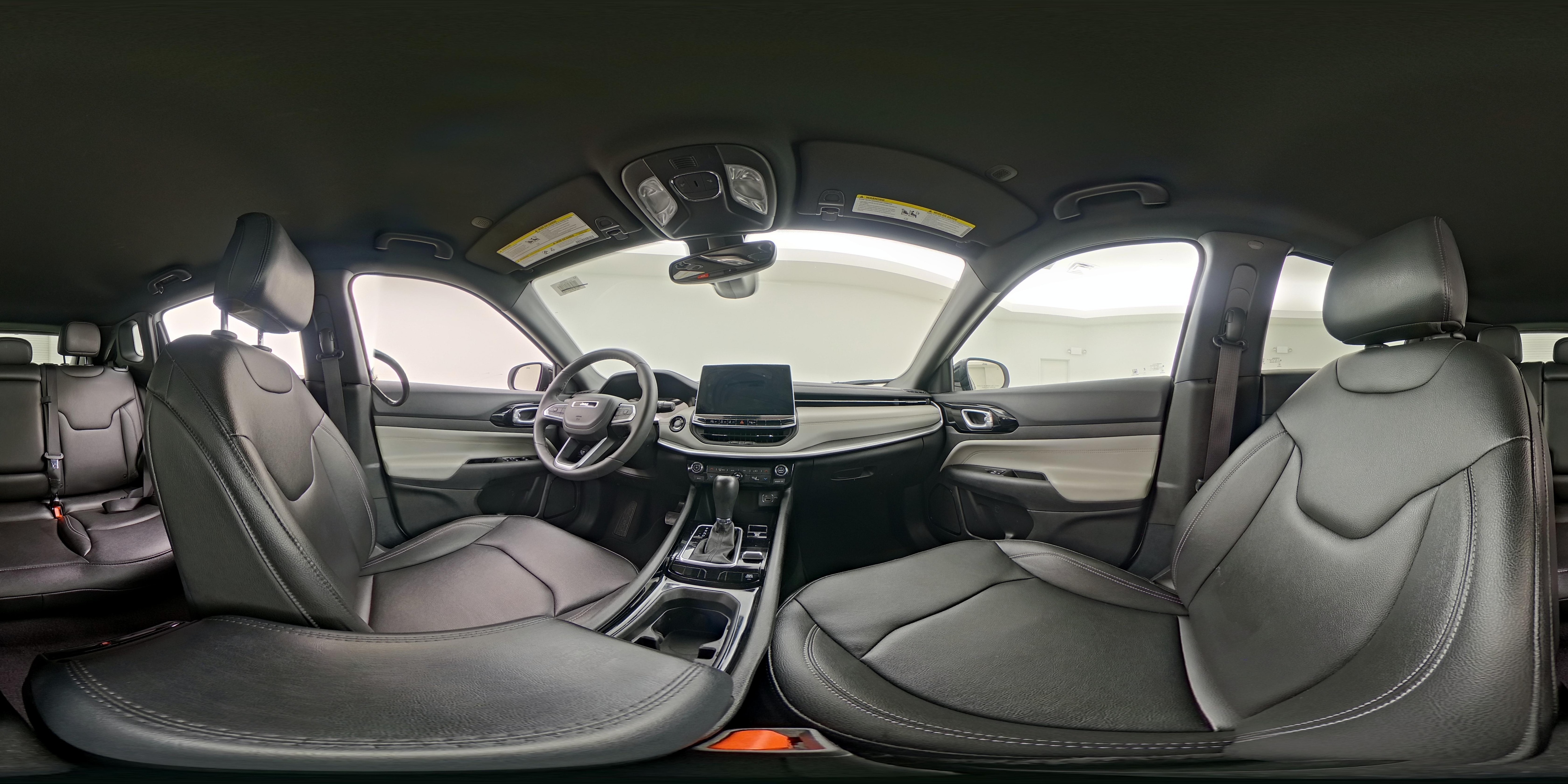 2025 Jeep Compass Limited - Photo 23