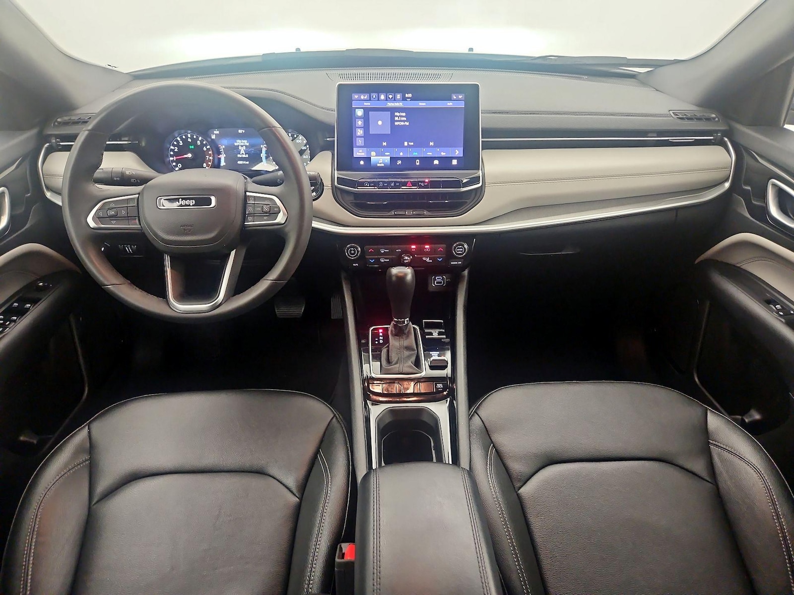 2025 Jeep Compass Limited - Photo 8