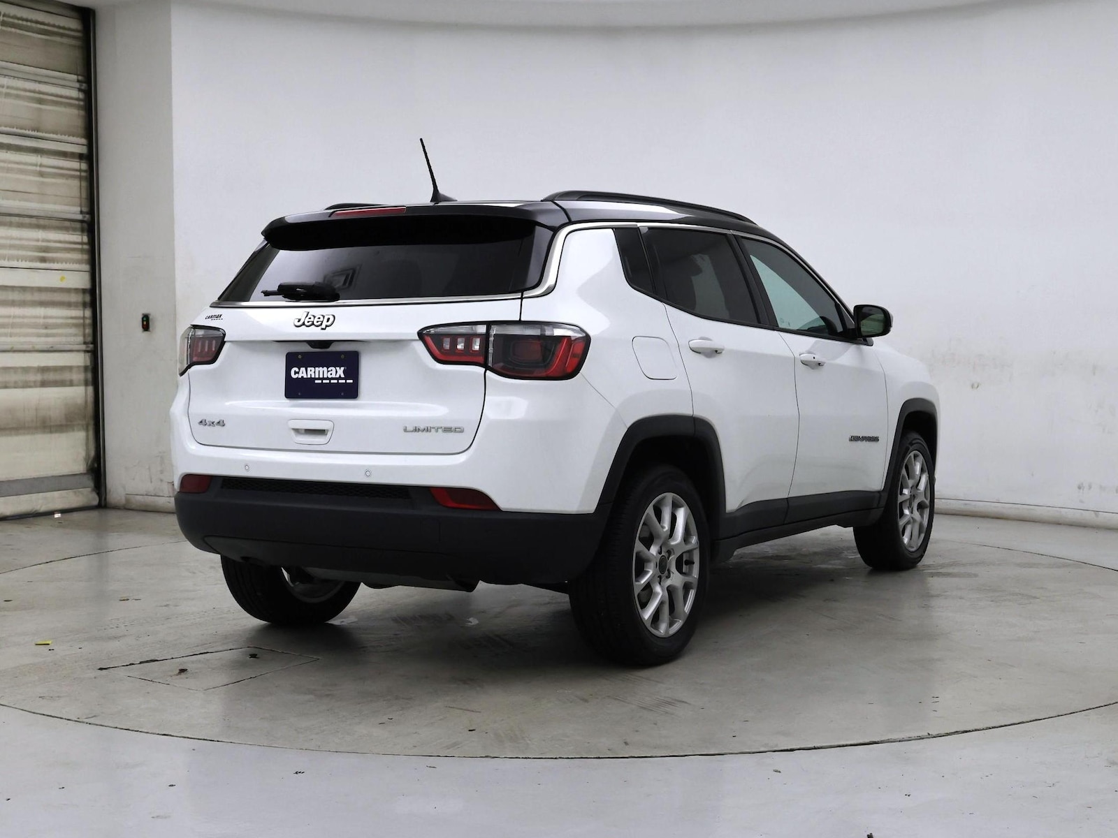 2025 Jeep Compass Limited - Photo 9