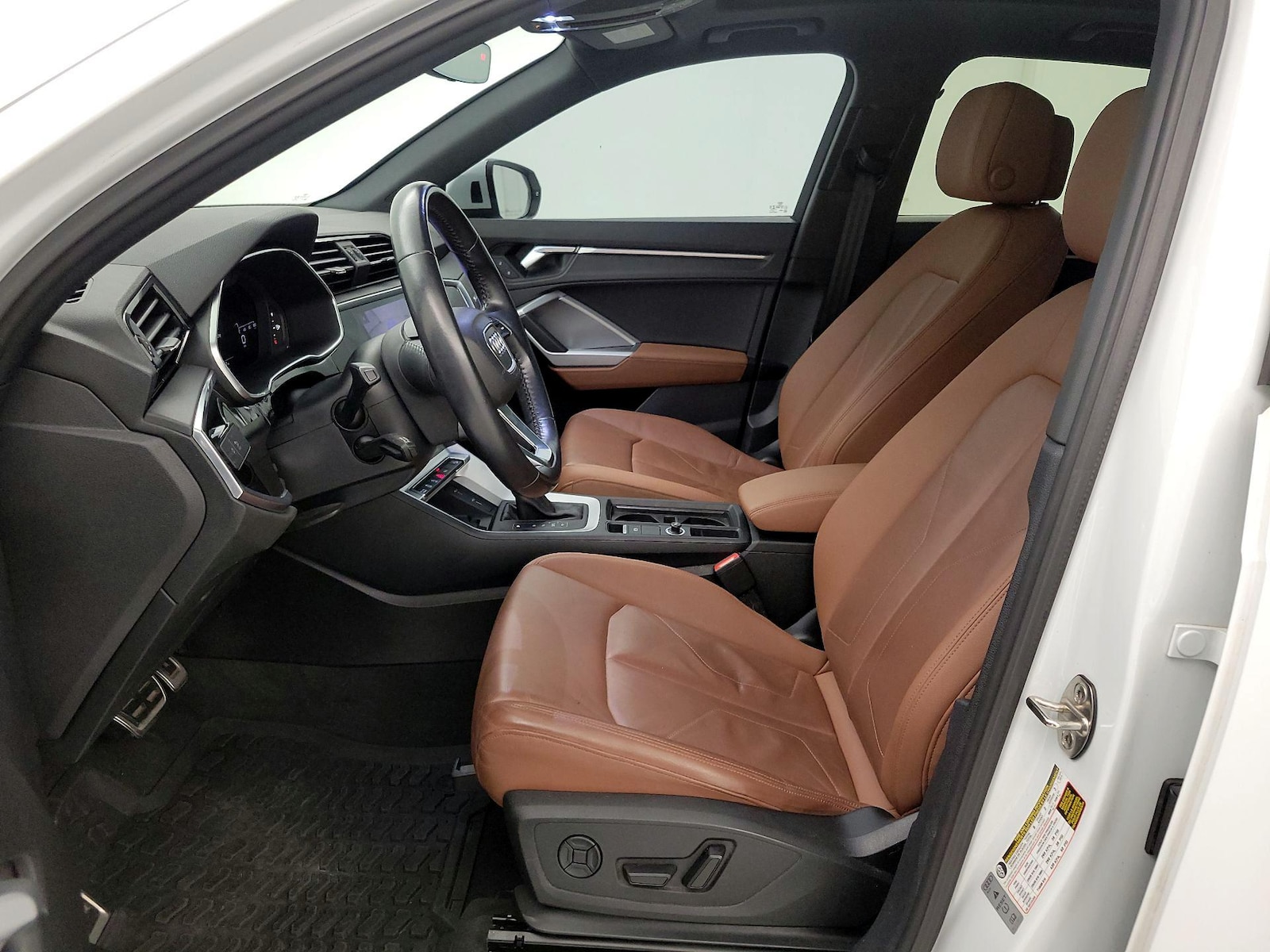 2020 Audi Q3 Premium Plus - Photo 12