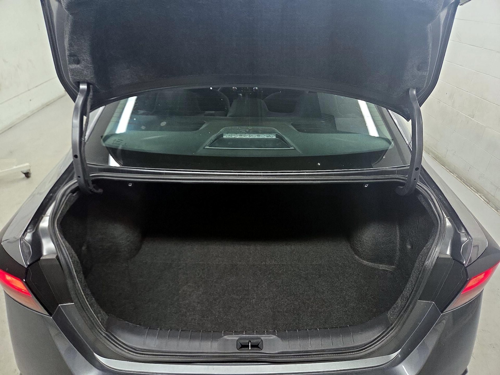 2026 Nissan Altima SV - Photo 21