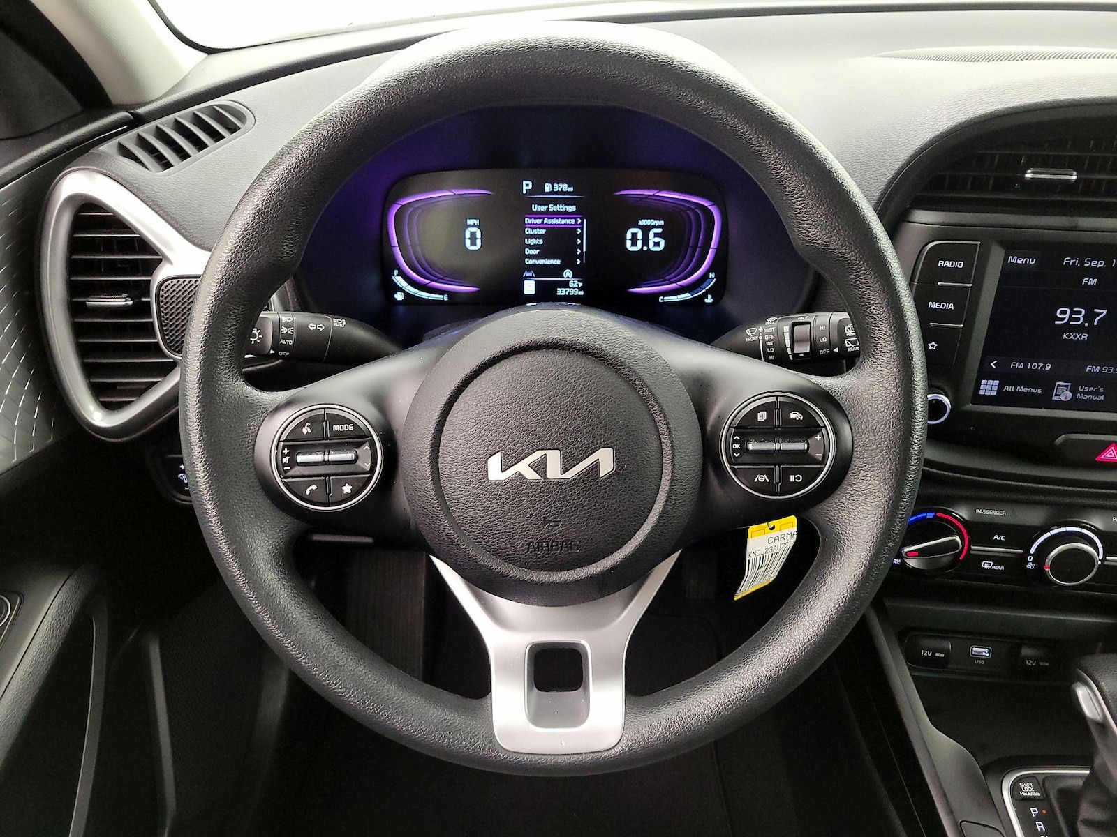 2025 Kia Soul LX - Photo 11