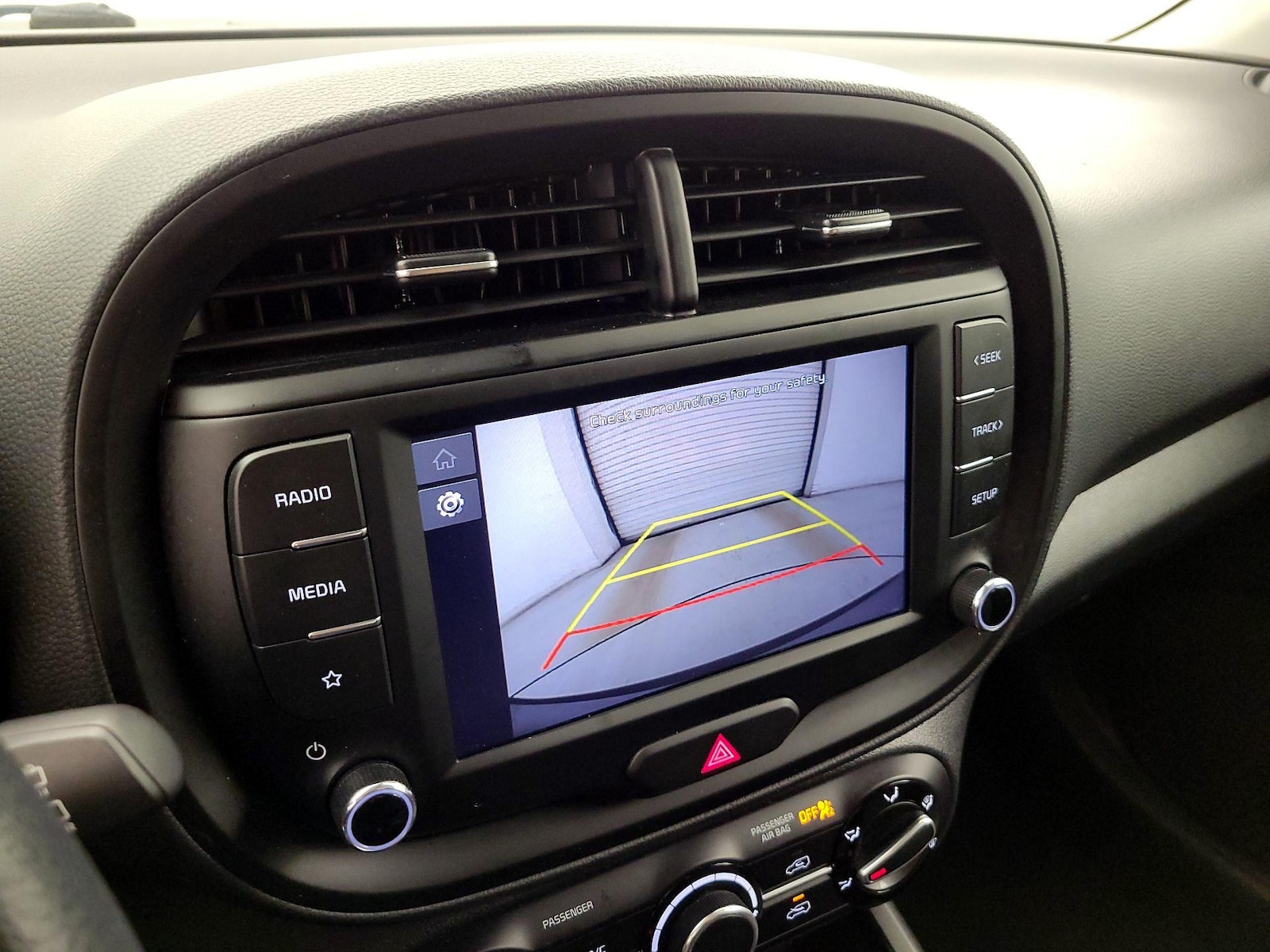 2025 Kia Soul LX - Photo 15
