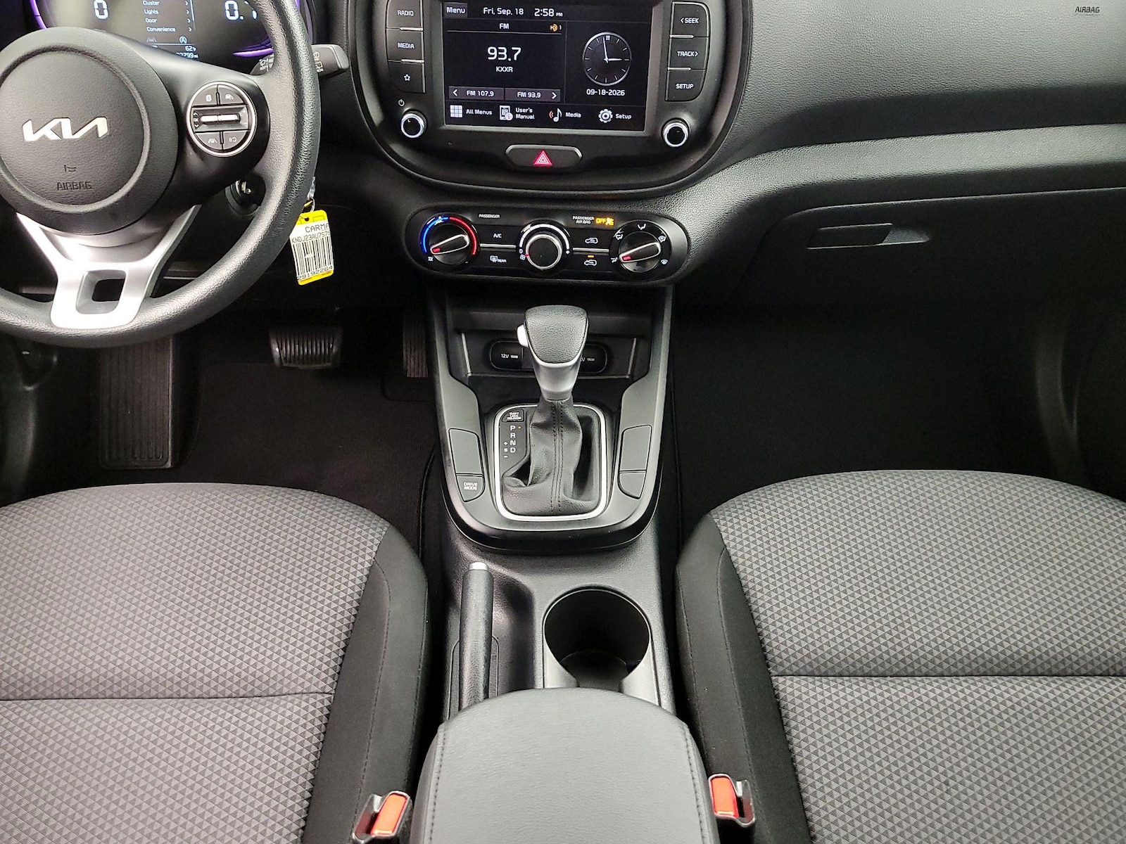 2025 Kia Soul LX - Photo 18