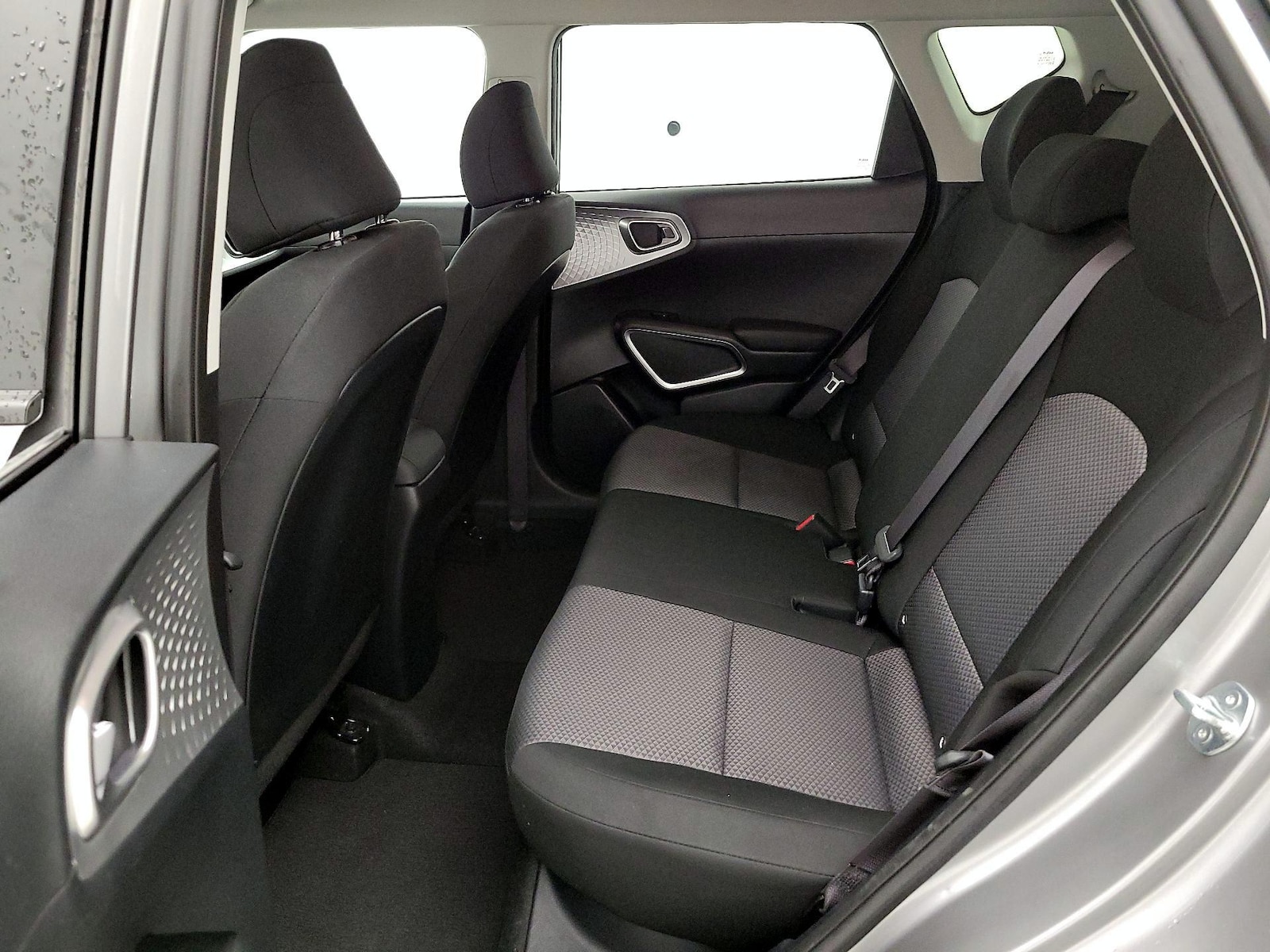 2025 Kia Soul LX - Photo 20