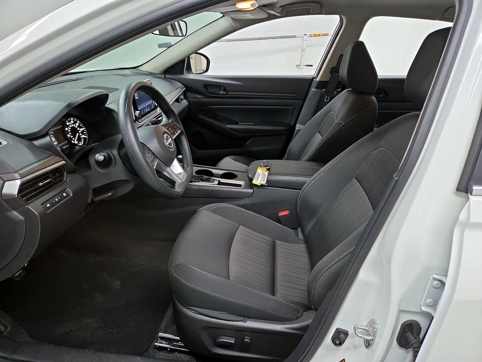 2026 Nissan Altima SV - Photo 12