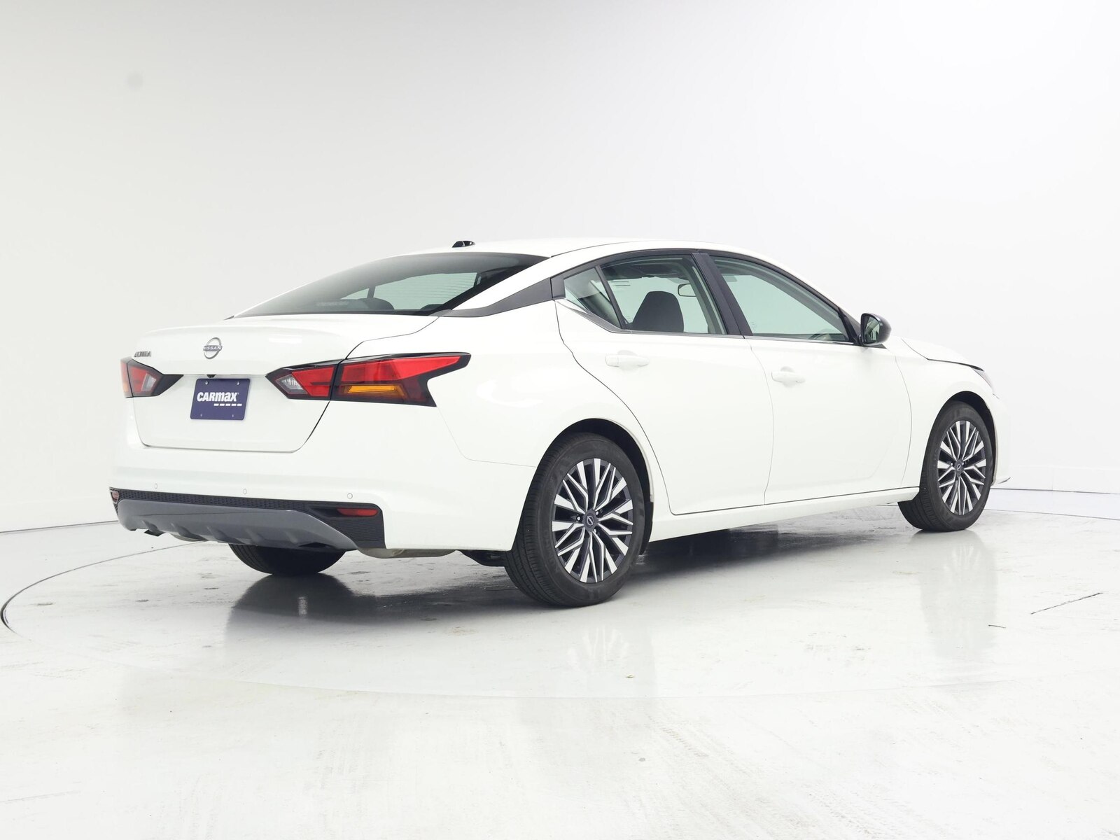 2026 Nissan Altima SV - Photo 9