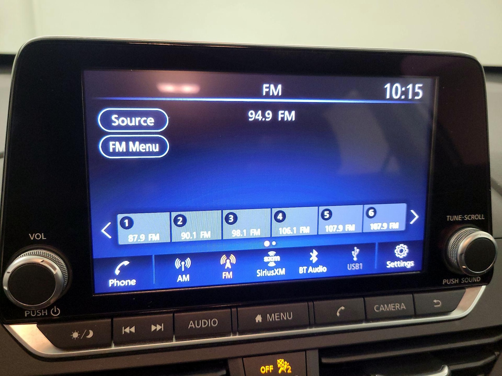 2025 Nissan Altima SV - Photo 15