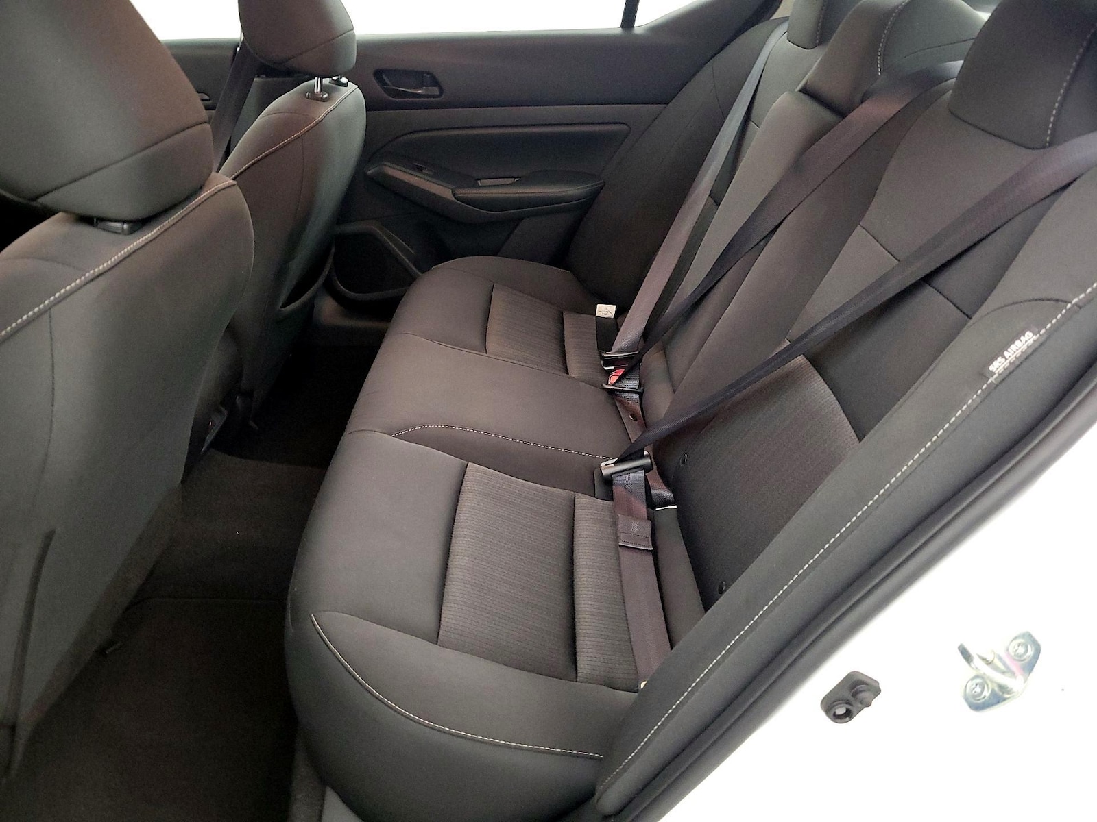 2025 Nissan Altima SV - Photo 19
