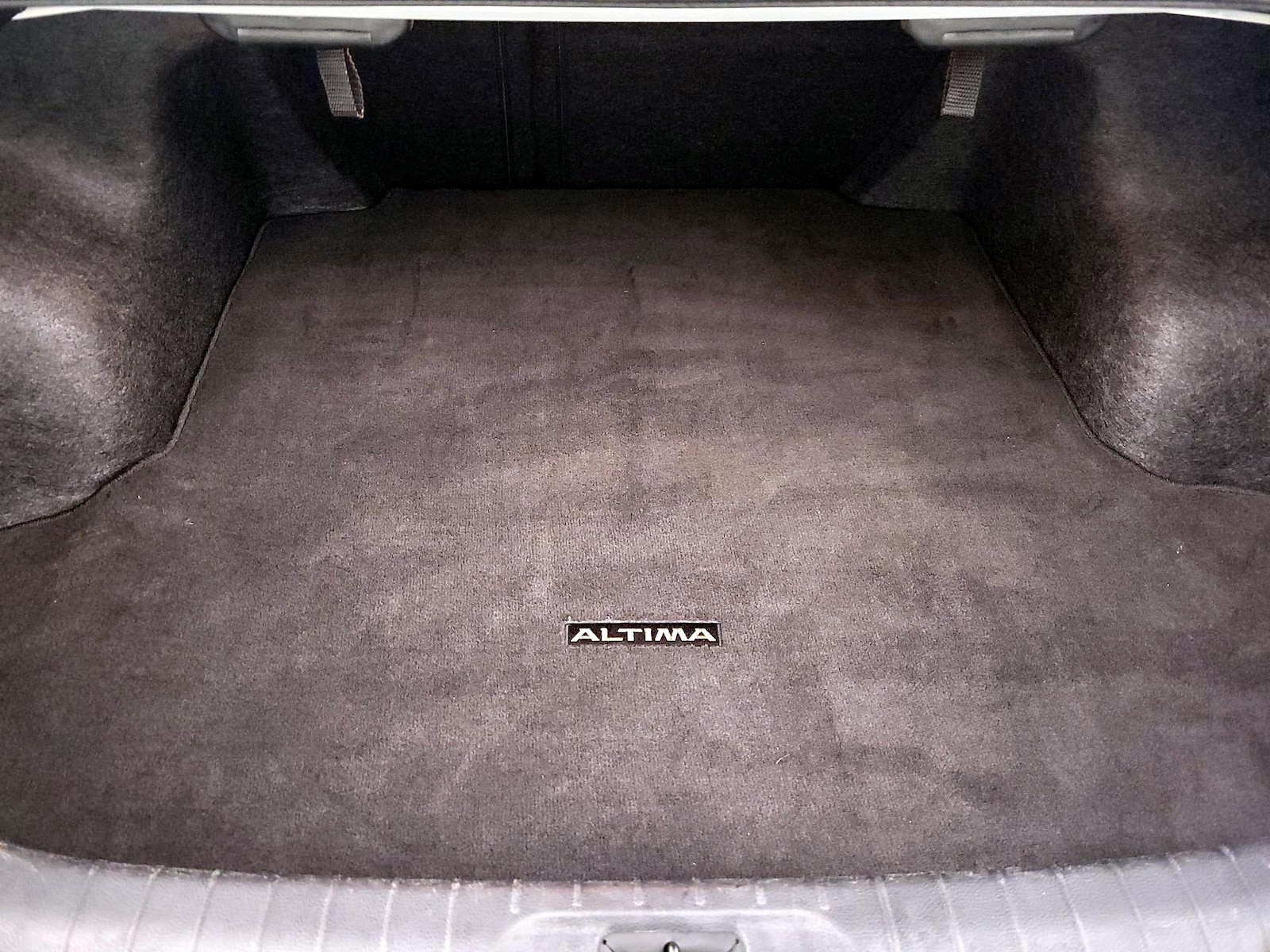 2025 Nissan Altima SV - Photo 20