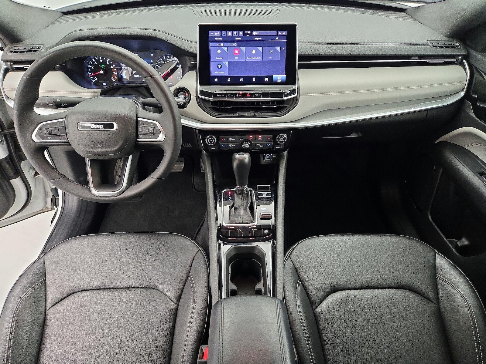 Apple CarPlay® & Android Auto™