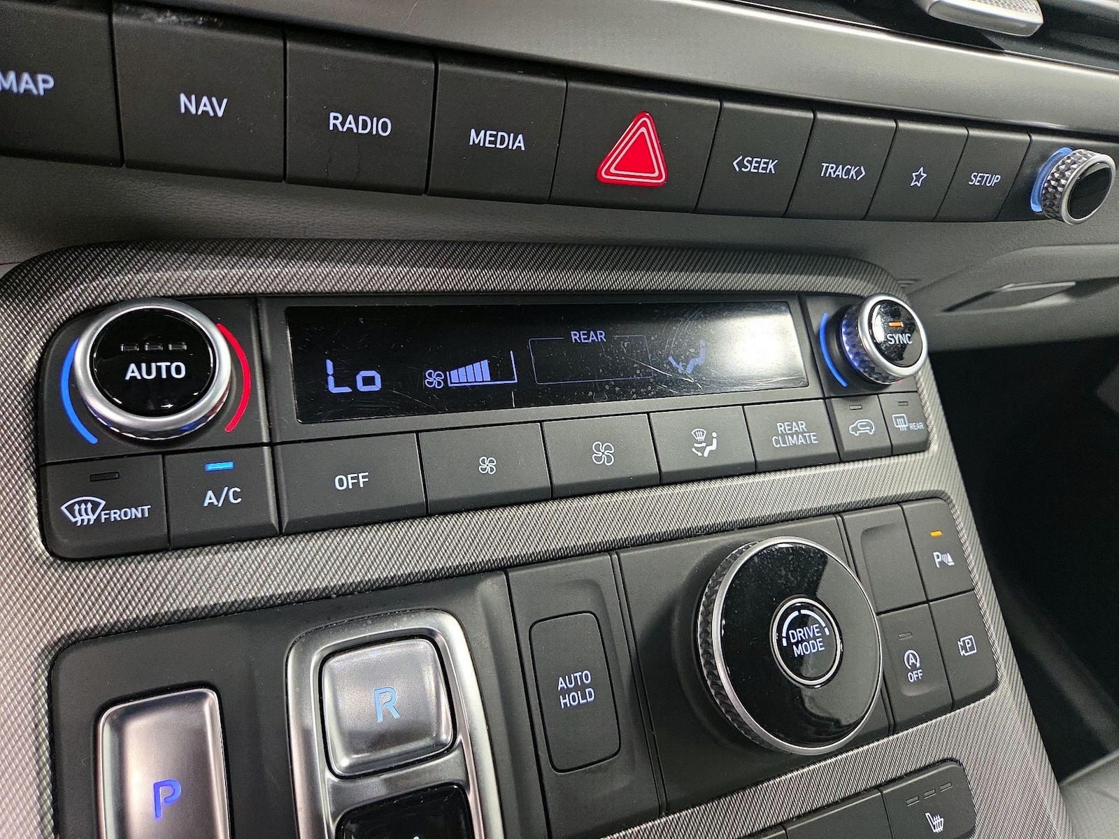 2024 Hyundai Palisade SEL - Photo 17