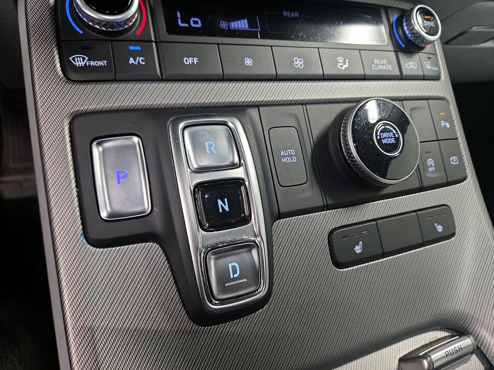 2024 Hyundai Palisade SEL - Photo 18