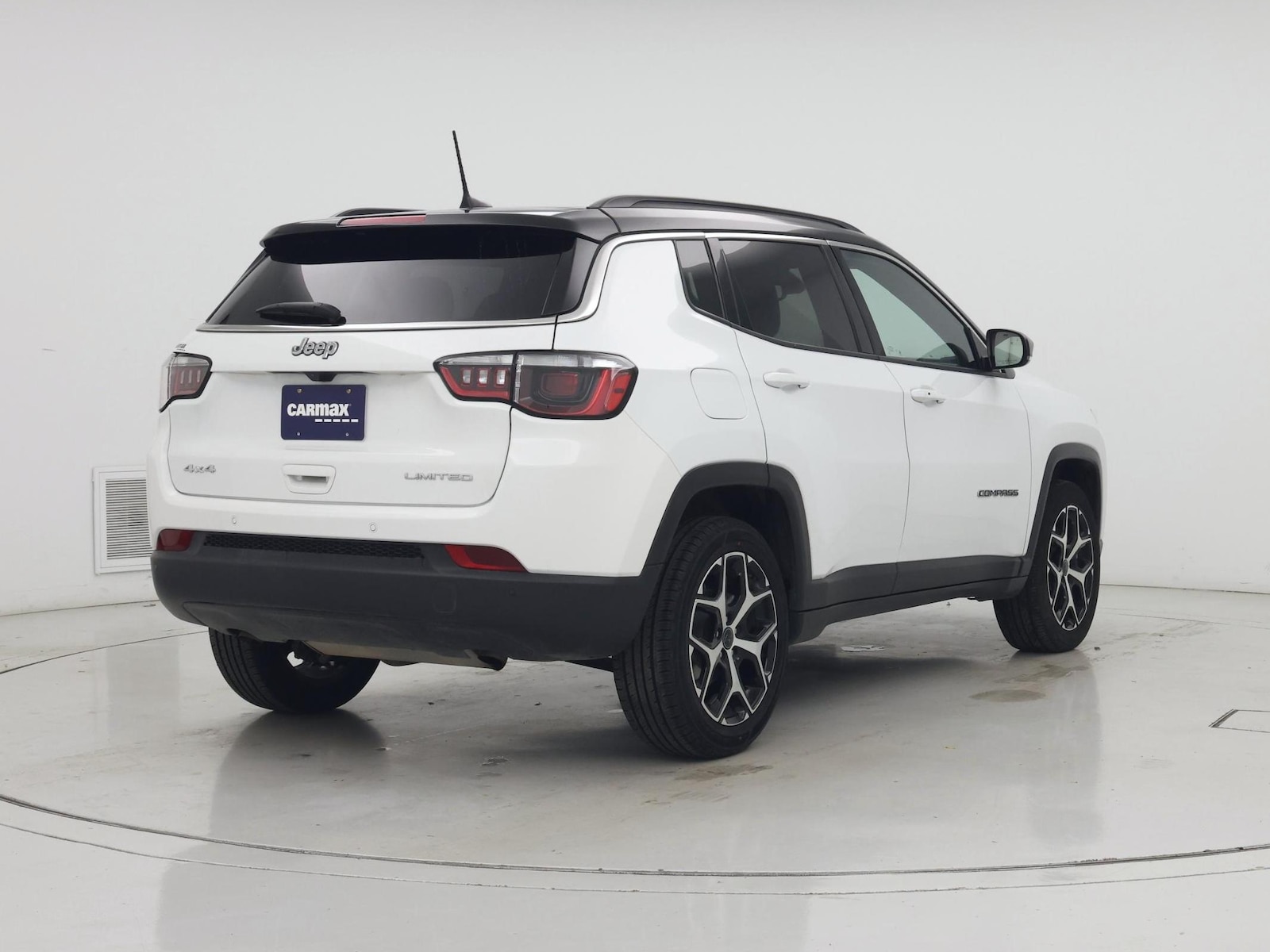 2025 Jeep Compass Limited - Photo 9