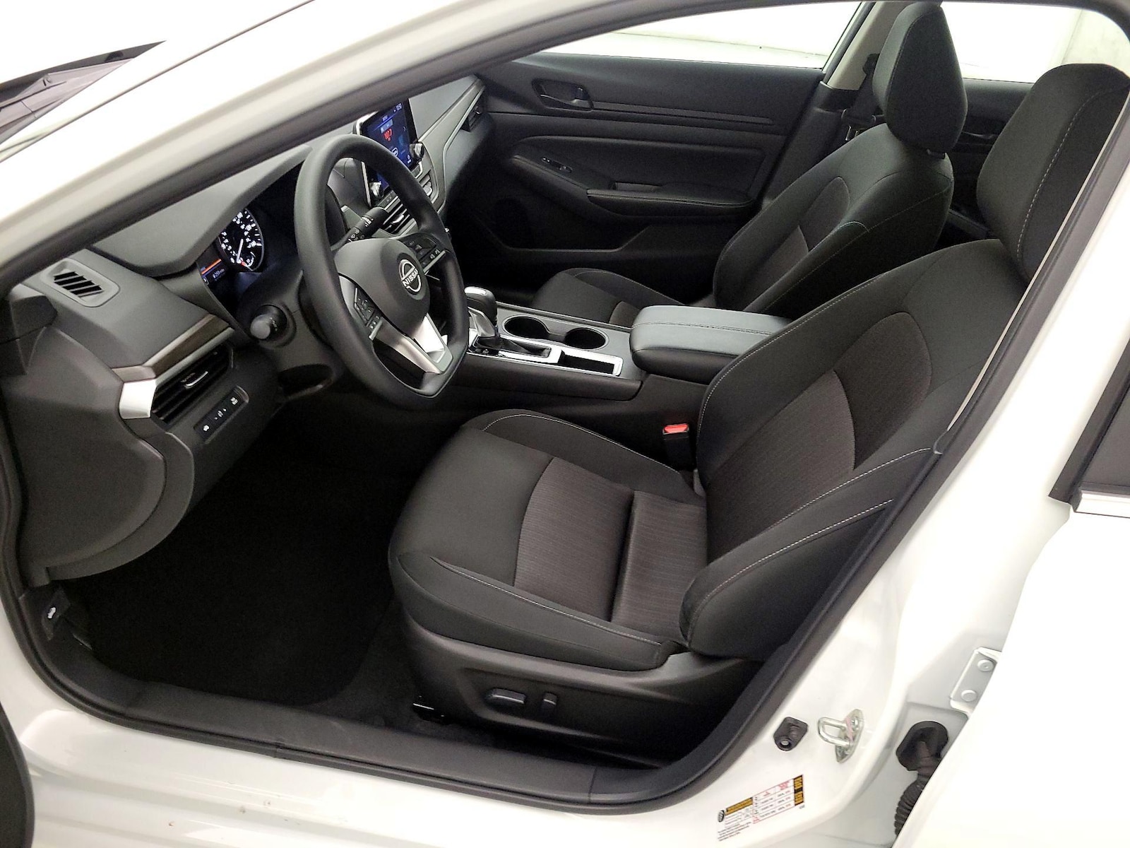 Power Seat(s) & Side Airbags