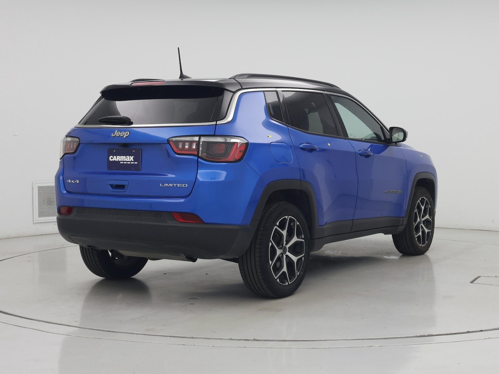 2025 Jeep Compass Limited - Photo 9