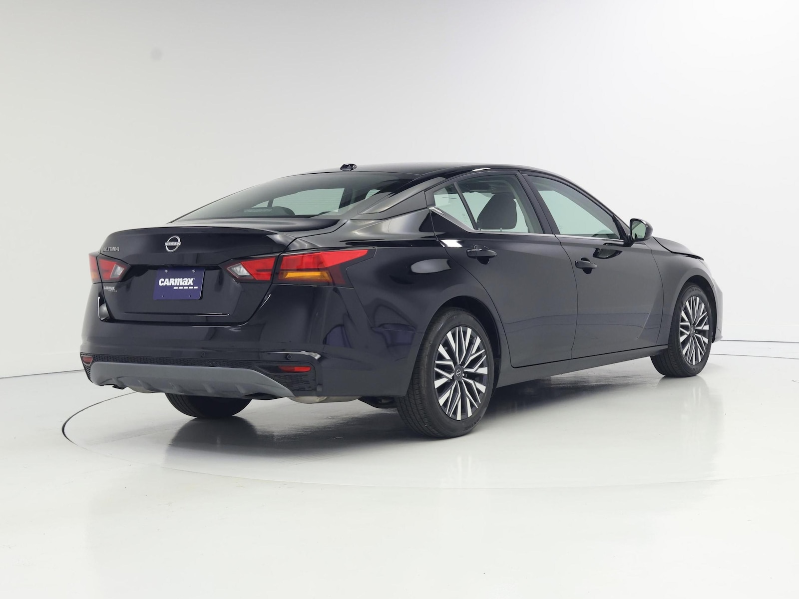 2026 Nissan Altima SV - Photo 9