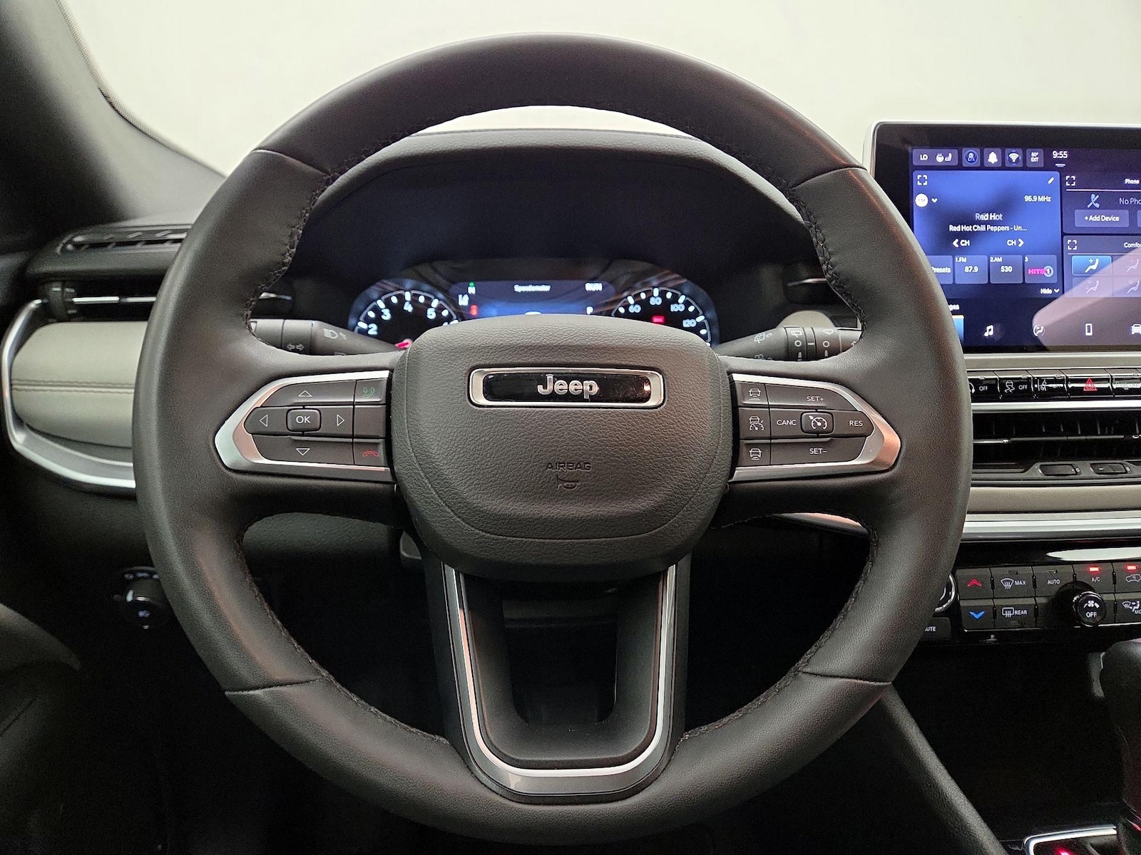 2025 Jeep Compass Limited - Photo 11