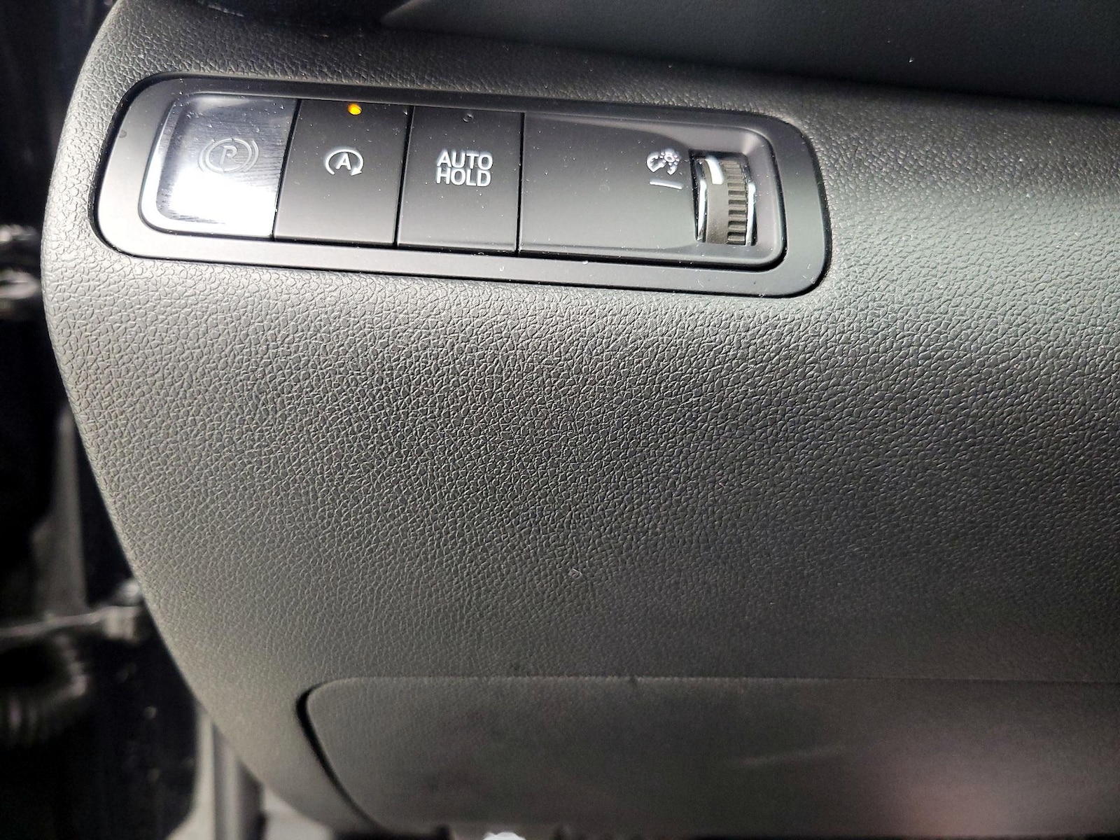 2025 Chevrolet Equinox LT - Photo 14