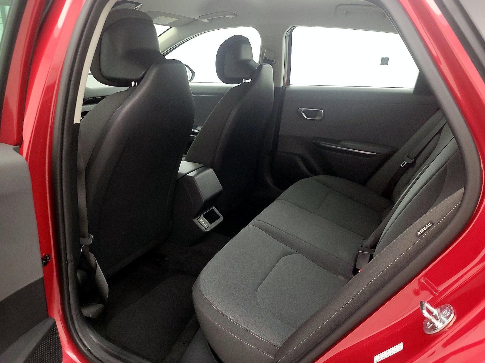 2025 Kia K4 LXS - Photo 20