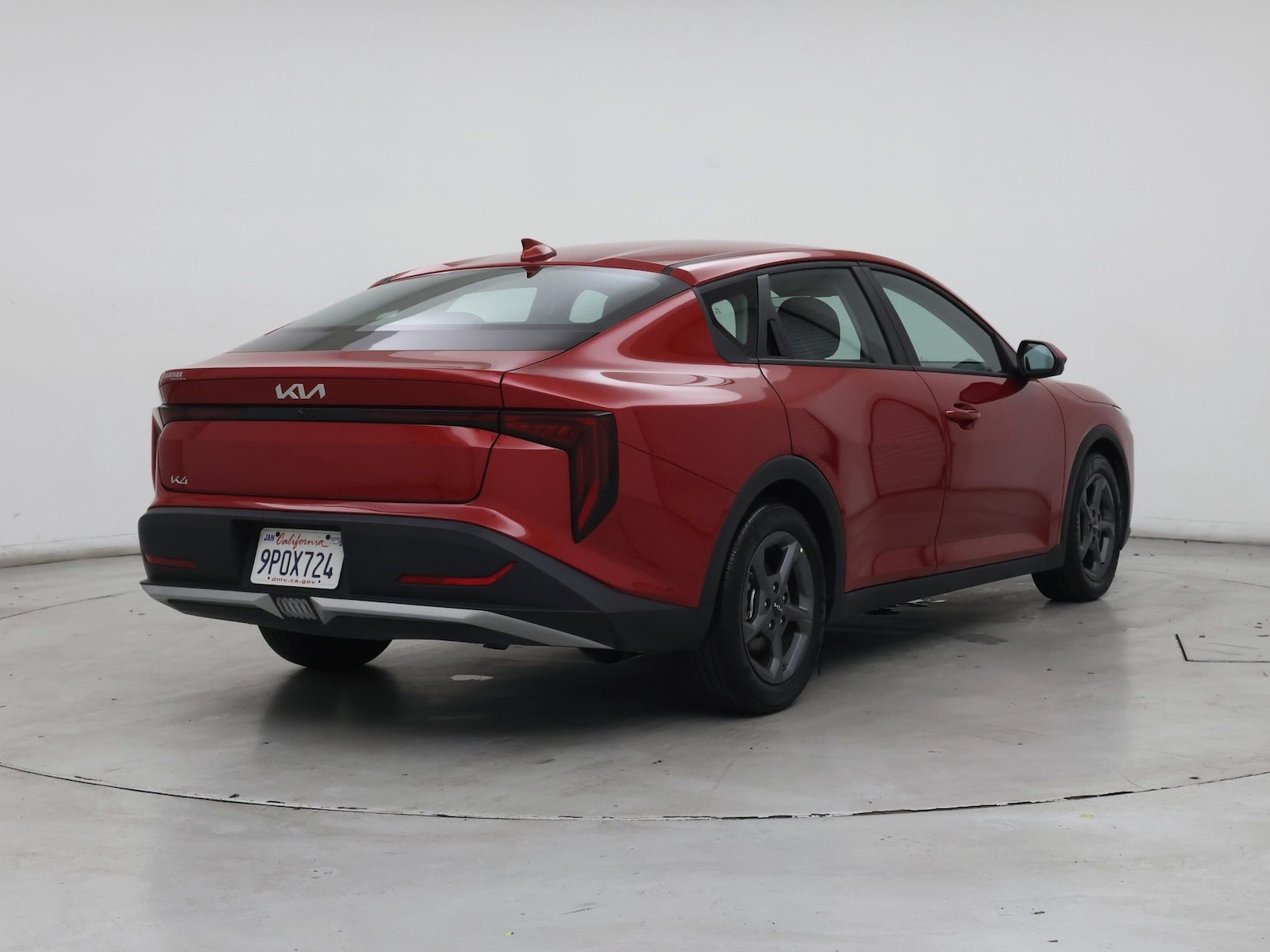 2025 Kia K4 LXS - Photo 9