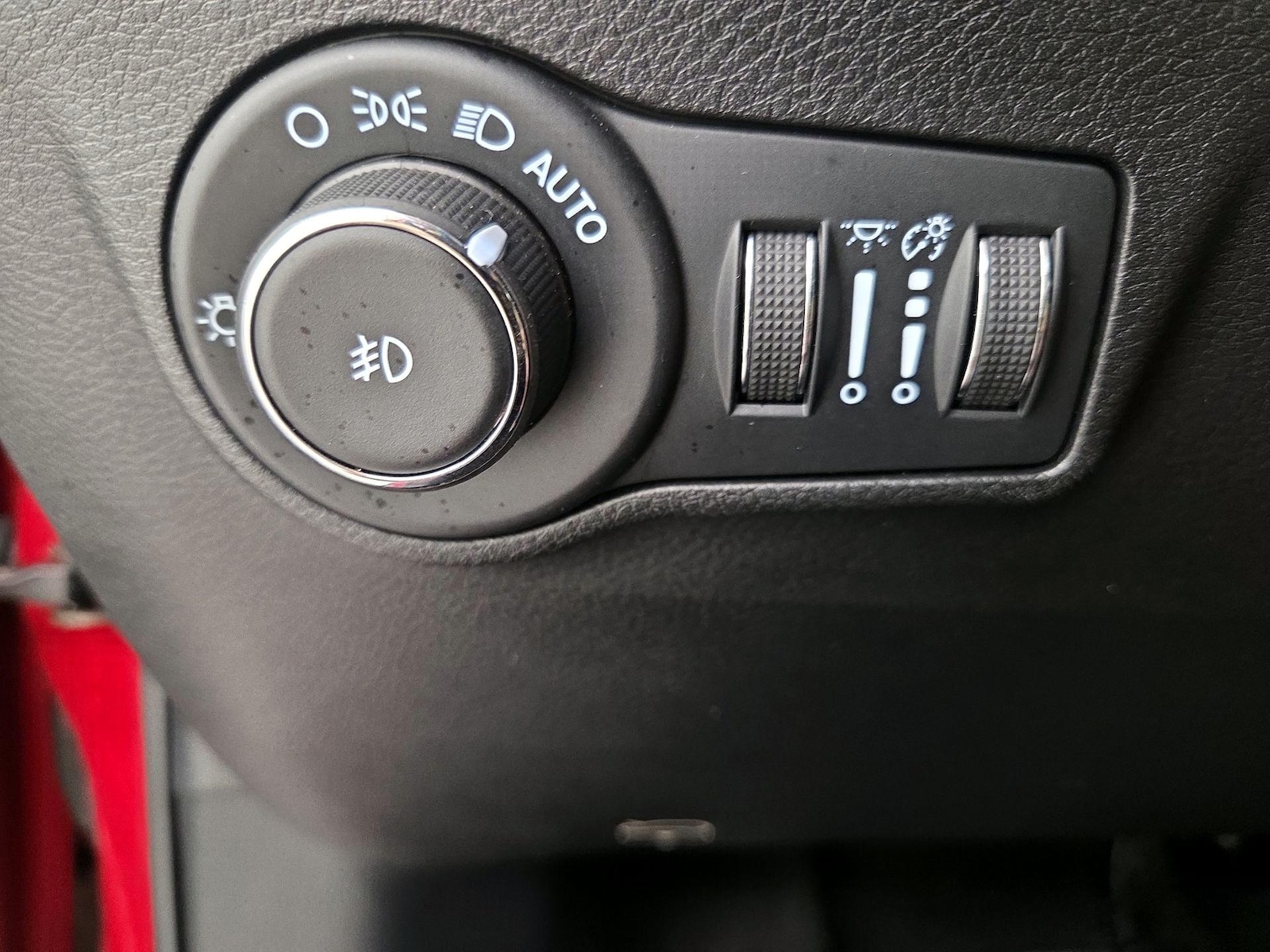 2025 Jeep Compass Limited - Photo 14