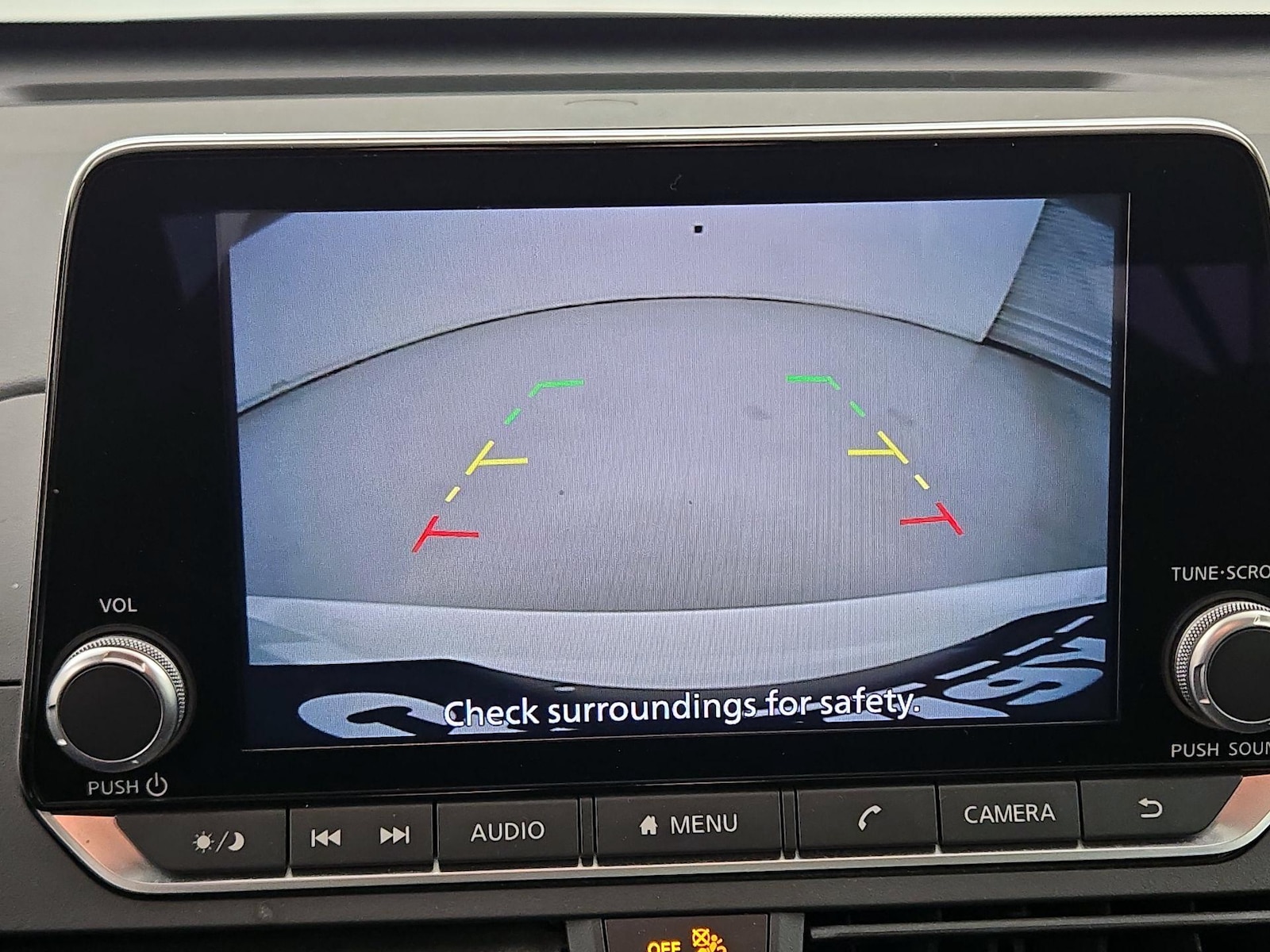 2025 Nissan Altima SV - Photo 15