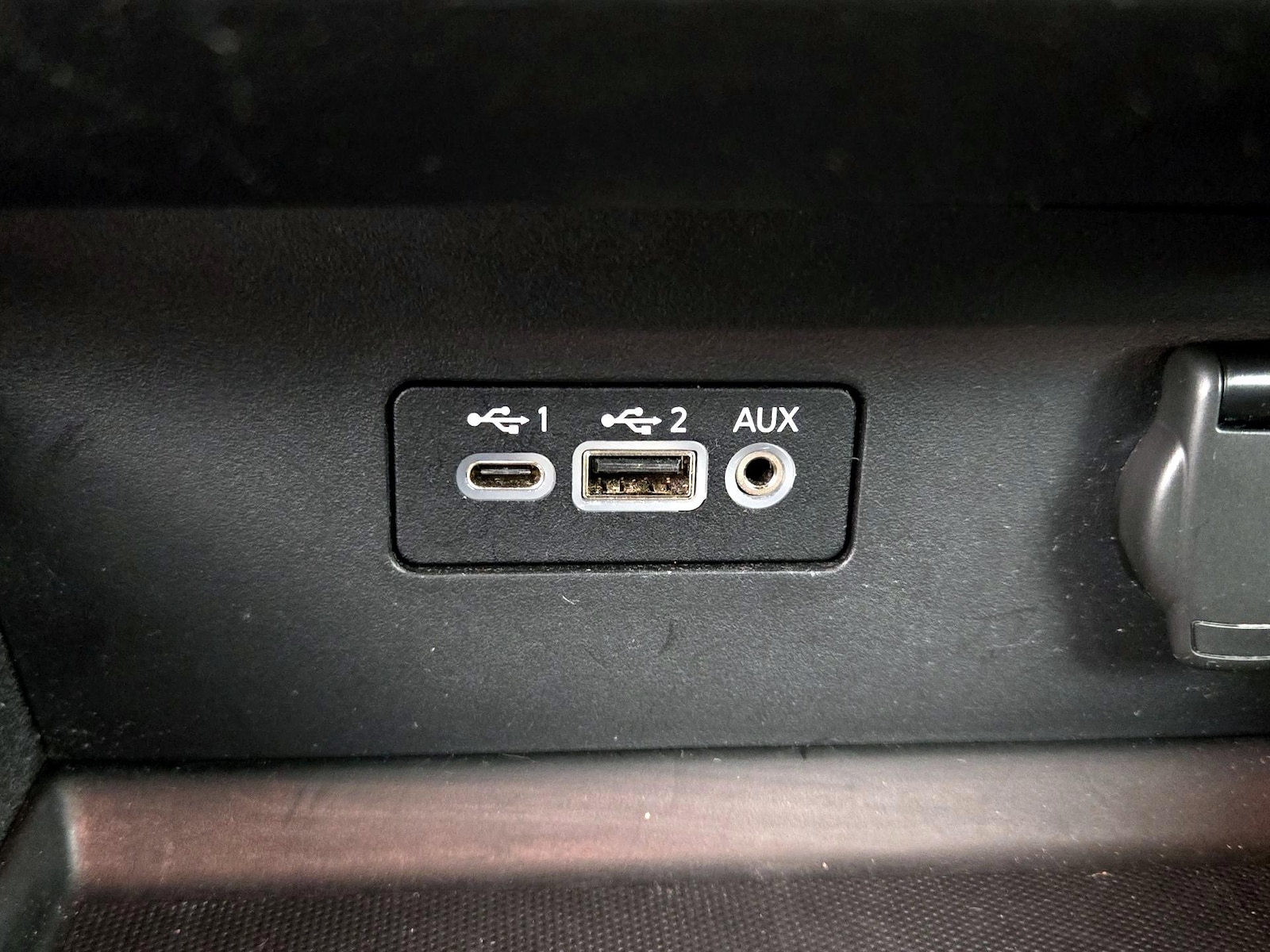 2025 Nissan Altima SV - Photo 19