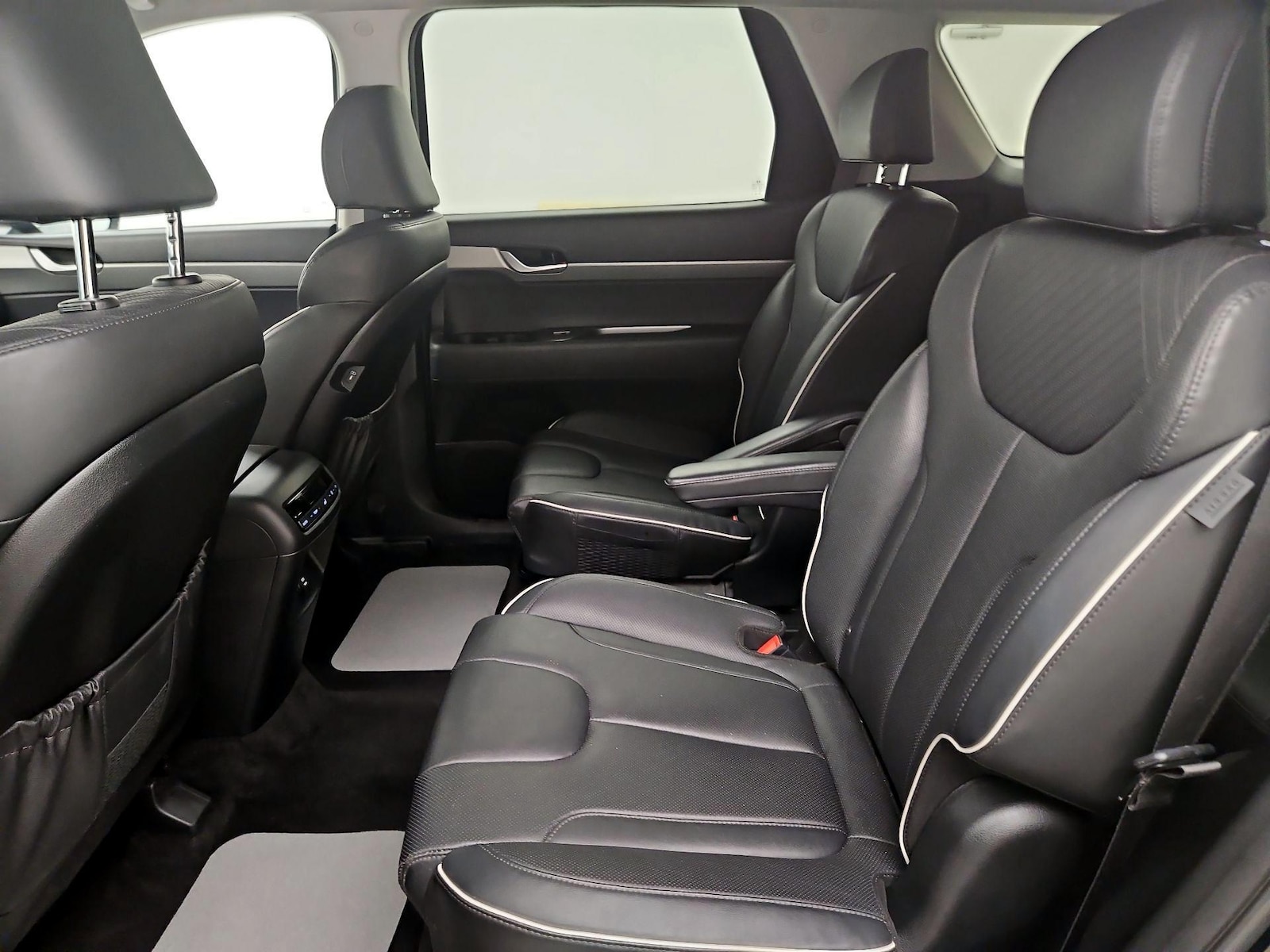 Rear Air Conditioning