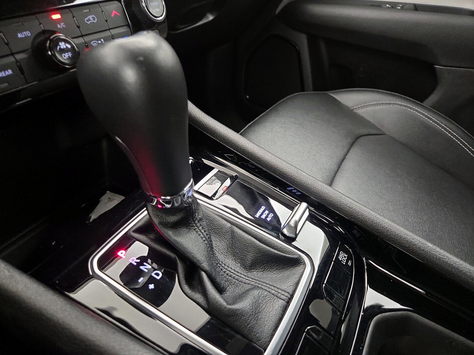 2025 Jeep Compass Limited - Photo 18