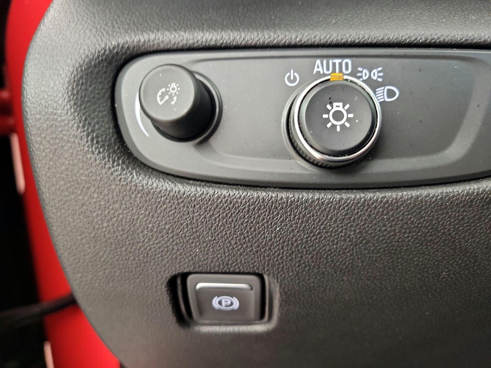 2025 Chevrolet Blazer 2LT - Photo 14