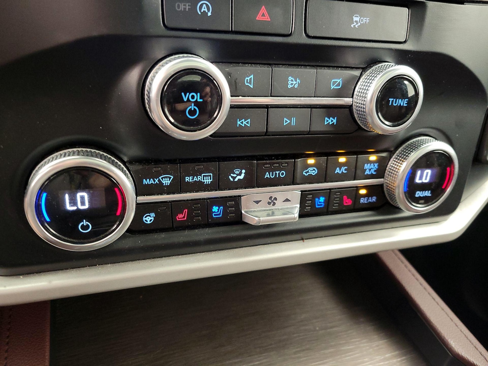 2024 Ford Expedition Limited - Photo 18