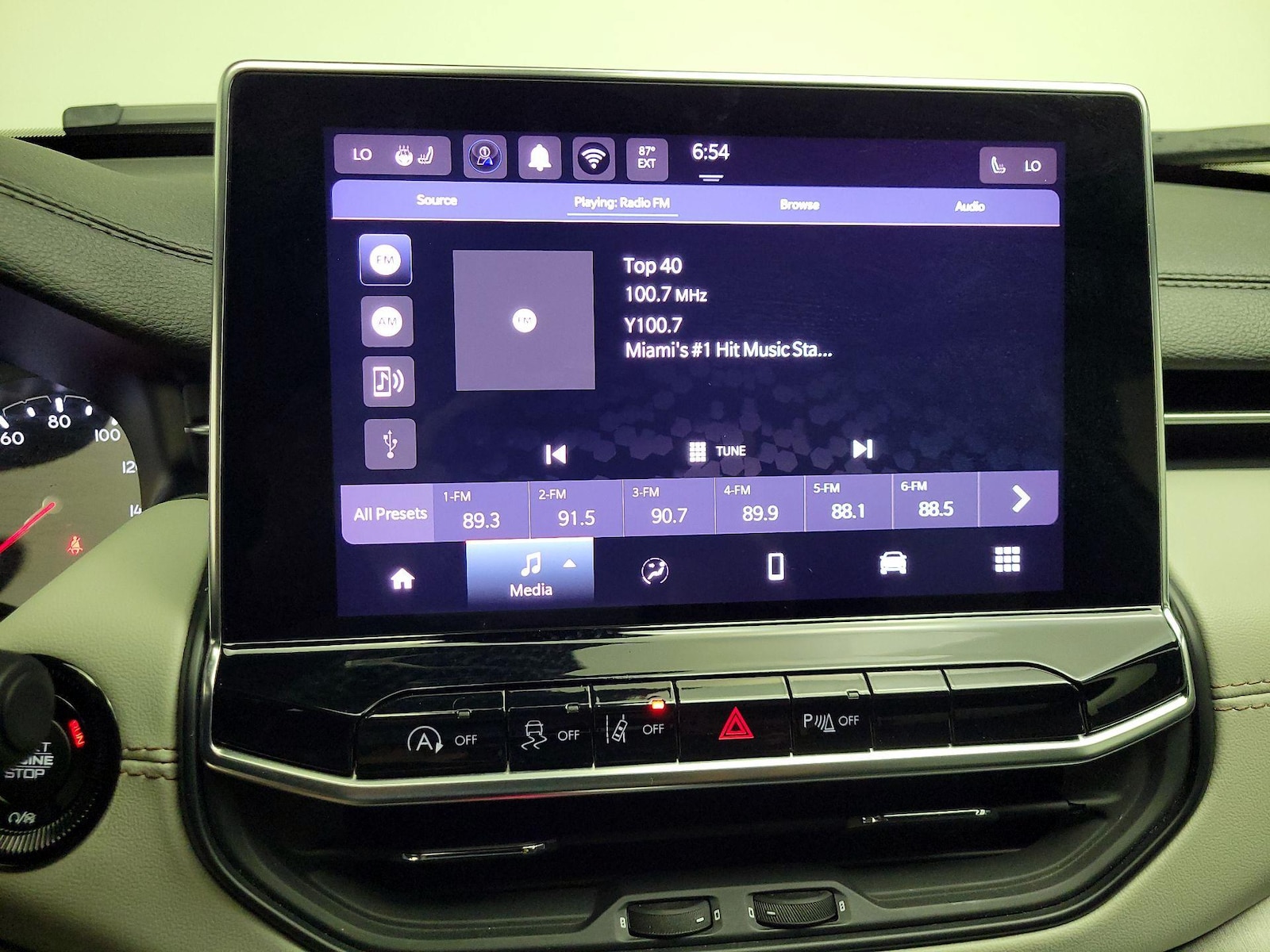 2025 Jeep Compass Limited - Photo 17