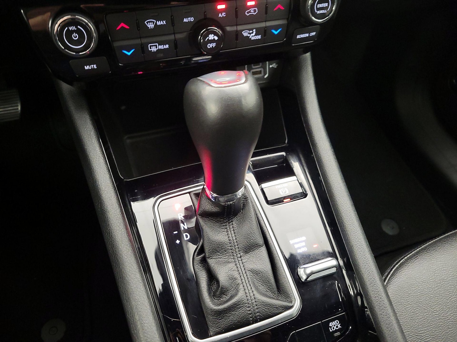 2025 Jeep Compass Limited - Photo 18