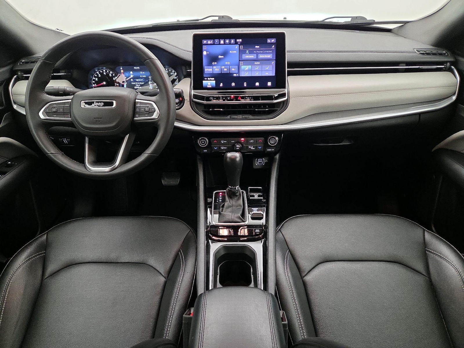 Apple CarPlay® & Android Auto™