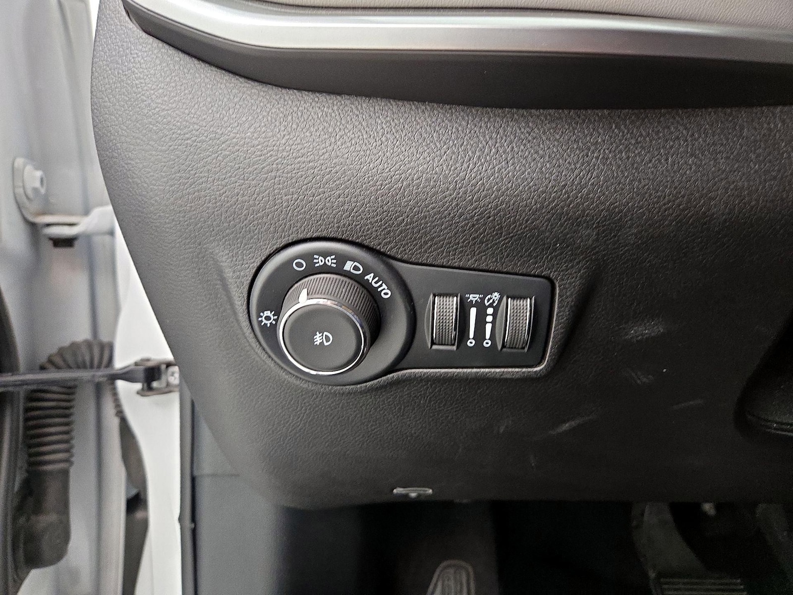 2025 Jeep Compass Limited - Photo 14