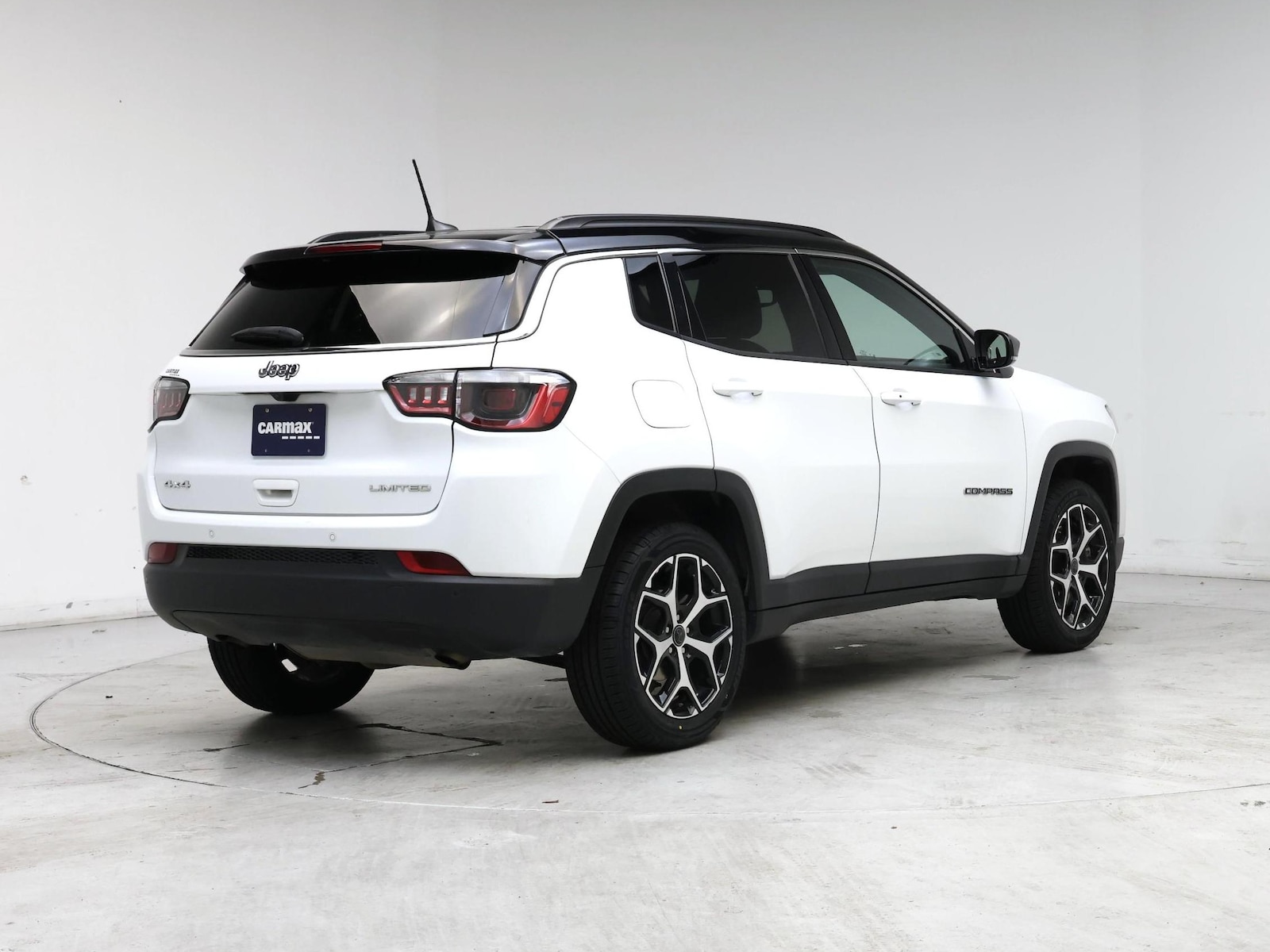 2025 Jeep Compass Limited - Photo 9